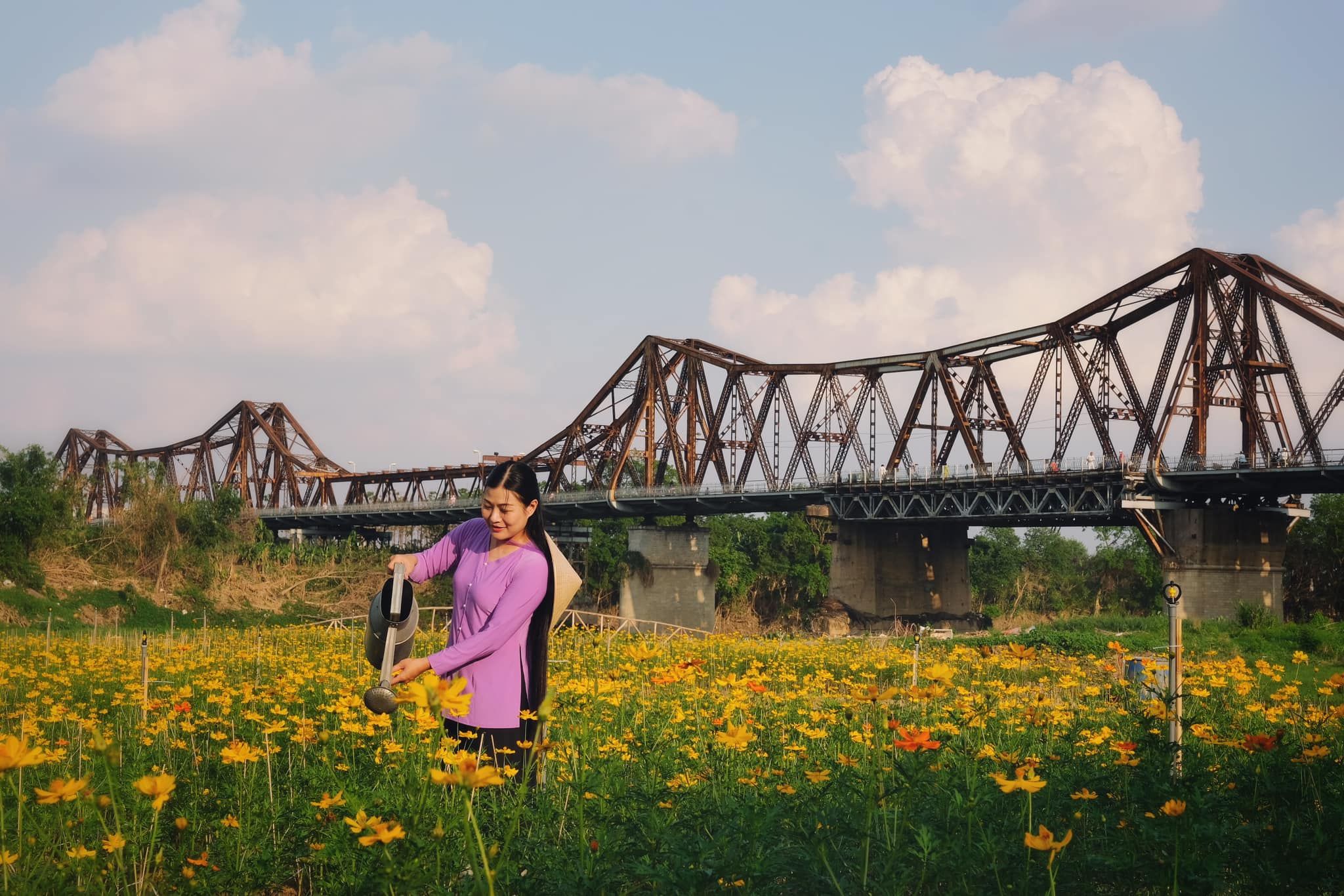 VN Travel Guide