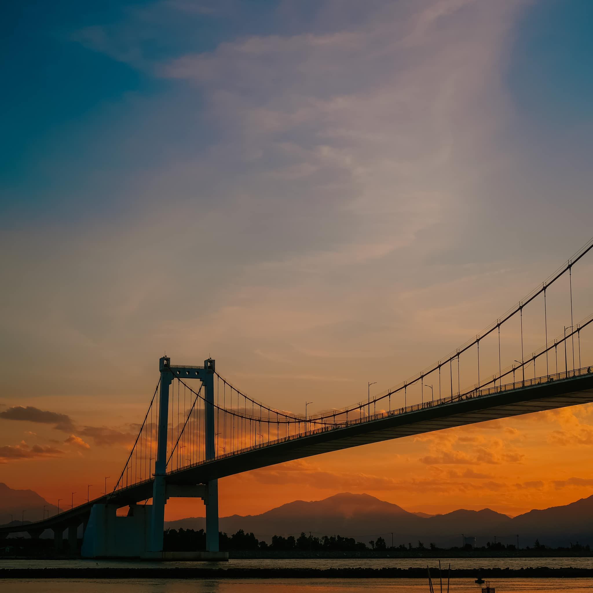 VN TRAVEL GUIDE - Cẩm nang du lịch - Đồng hành cùng mỗi chuyến đi