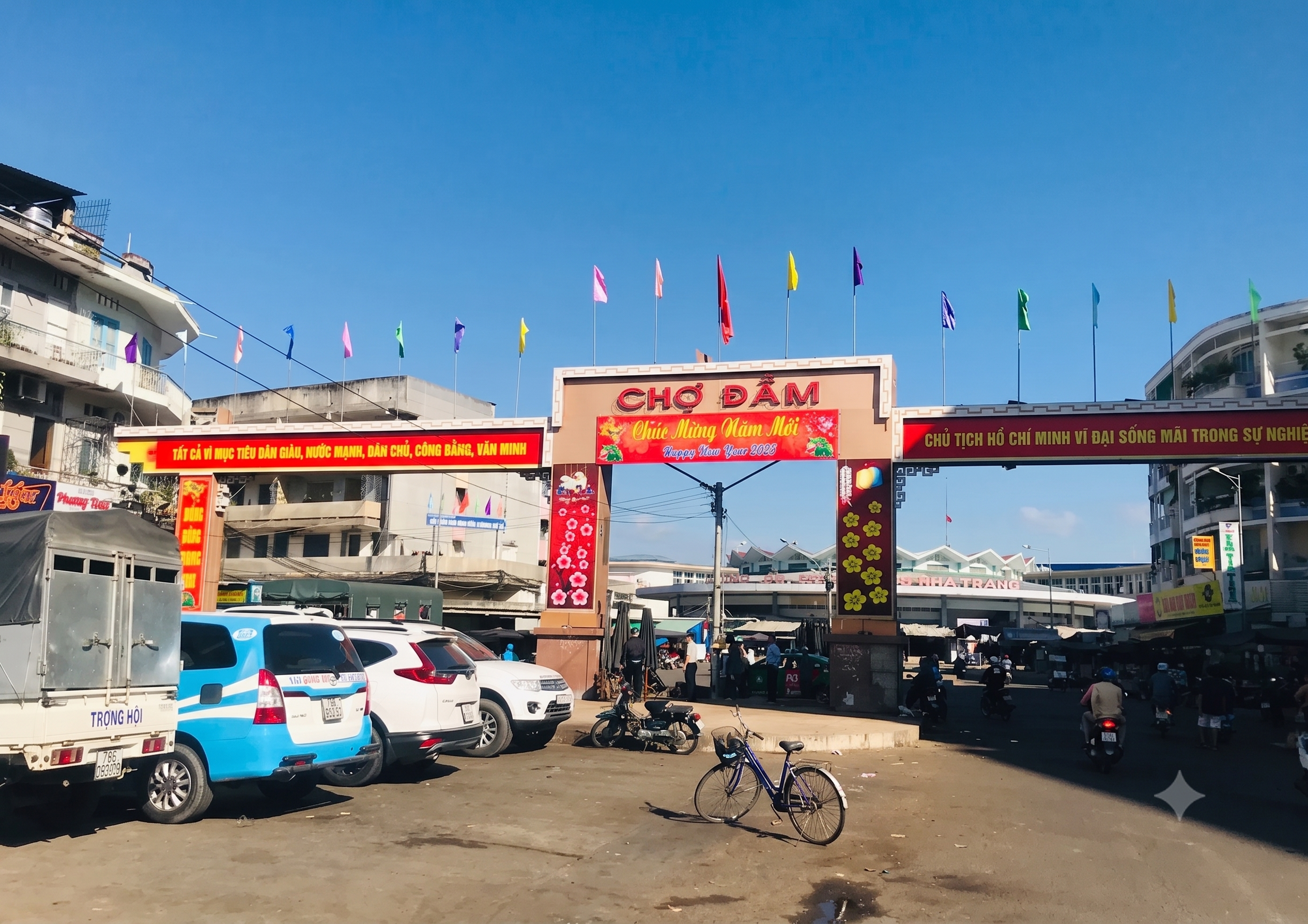 Chợ Đầm Nha Trang: Ngôi chợ biểu tượng nửa thế kỷ - Hình 1