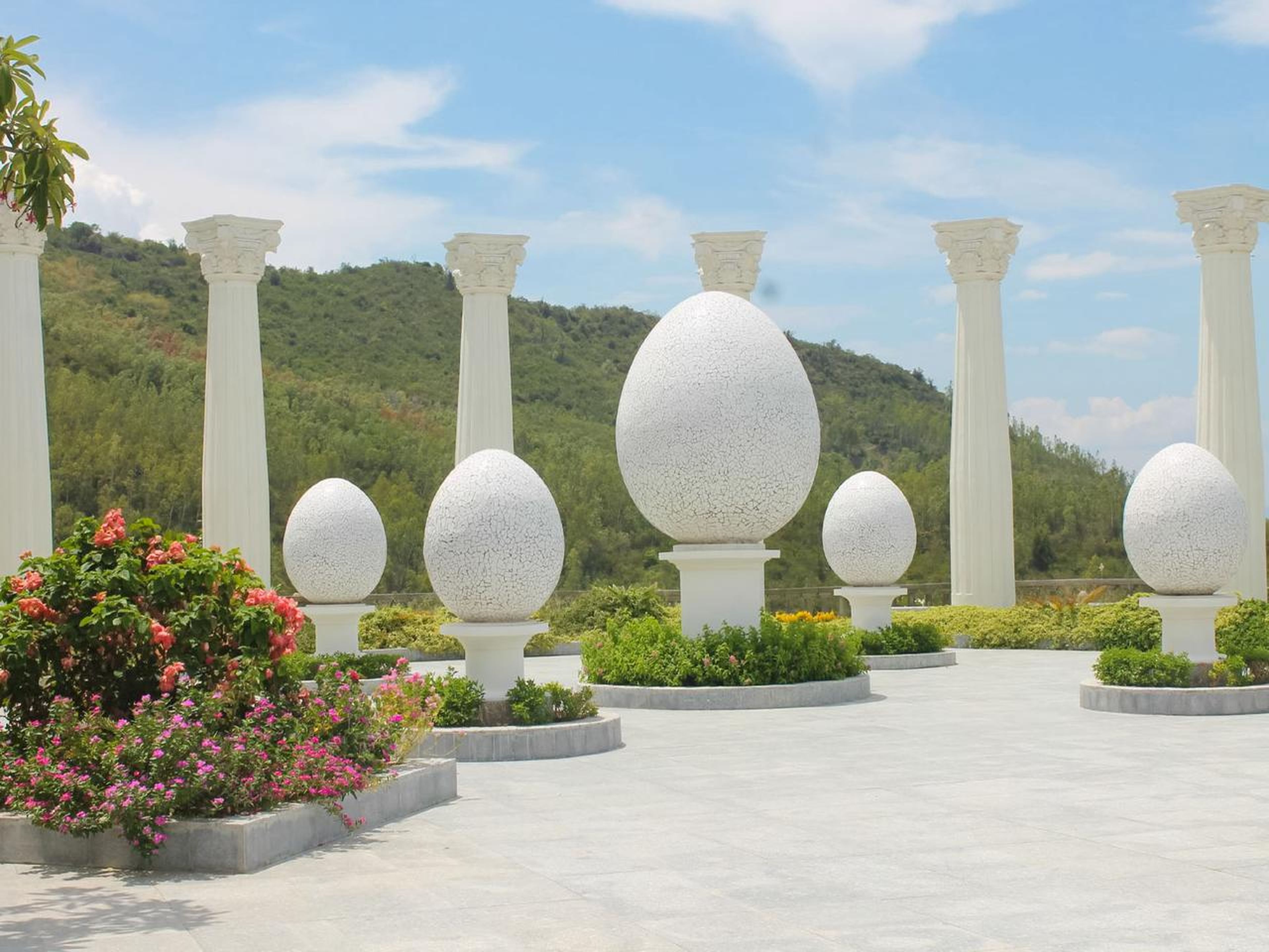 Hundred Eggs: A Unique Travel Experience in Nha Trang - Hình 43