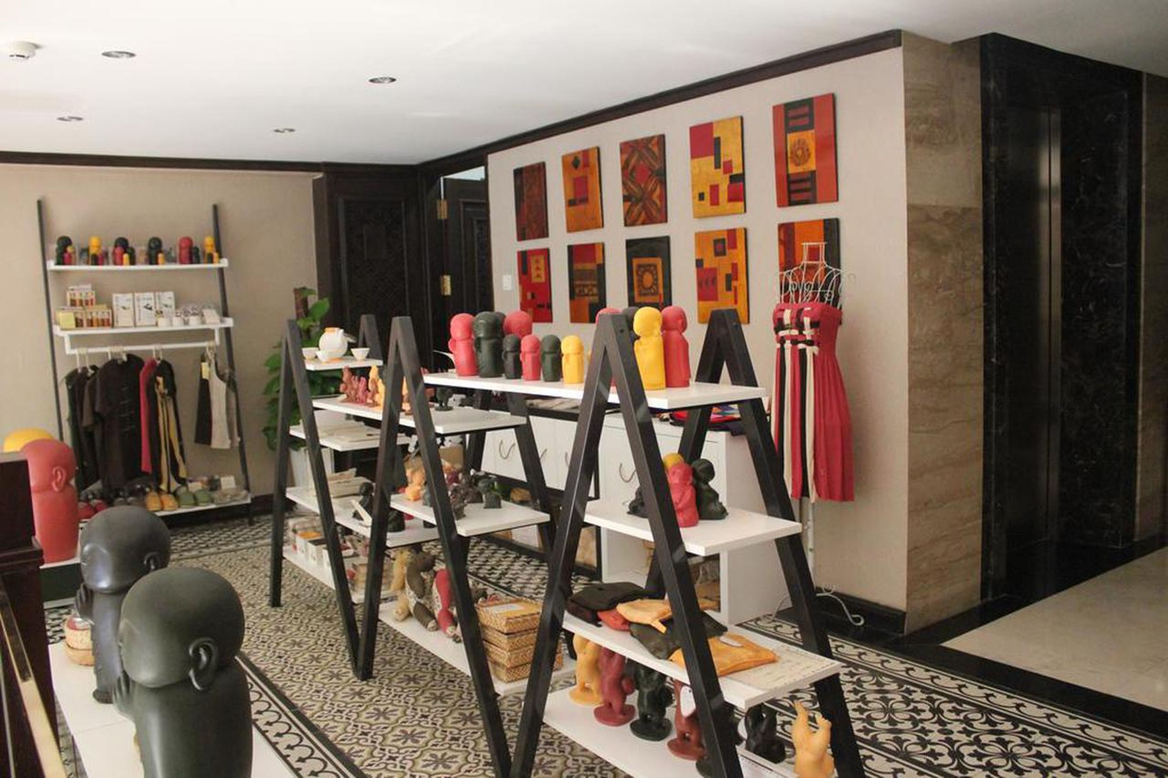 Gallery 5