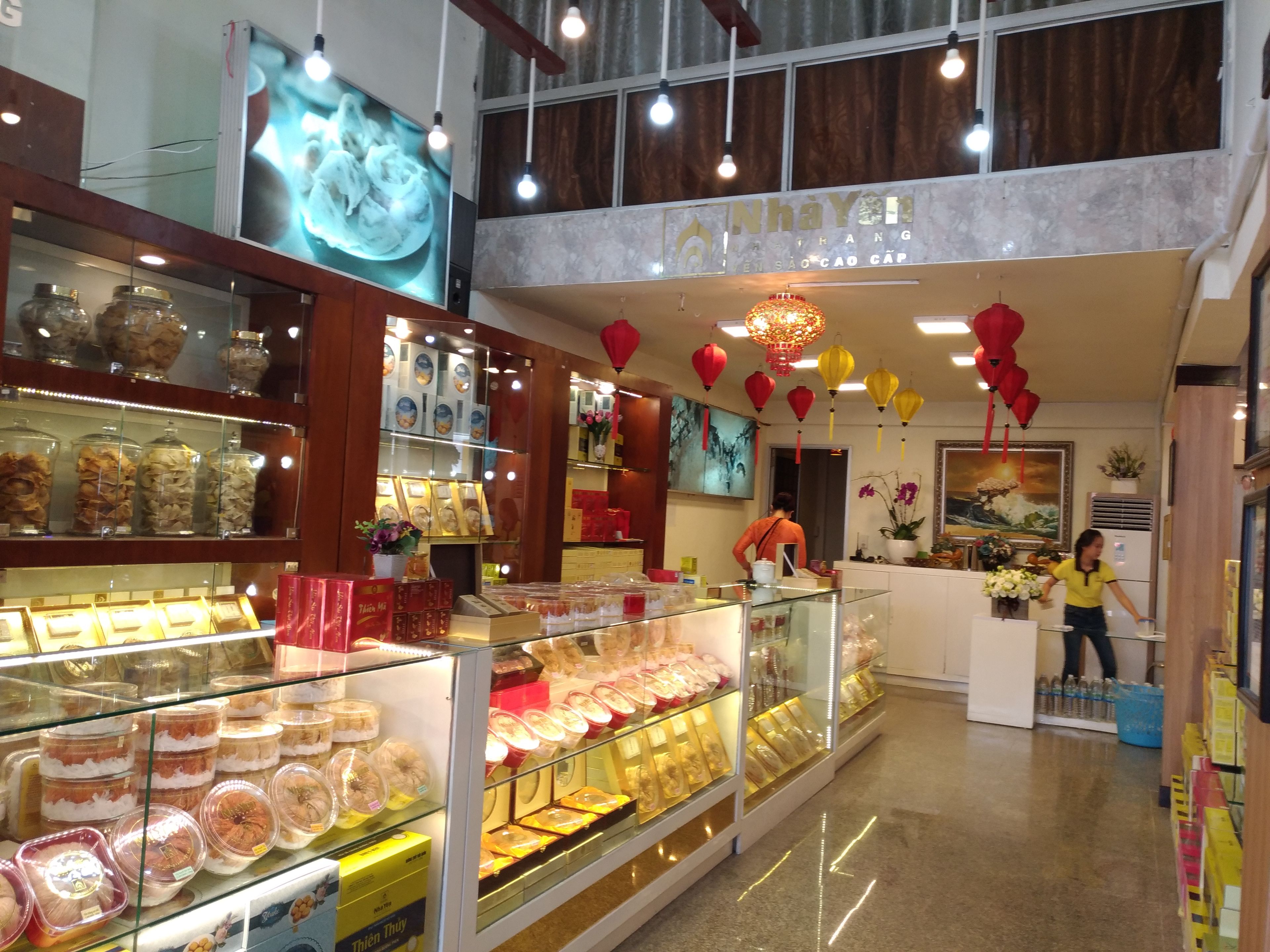 Gallery 4