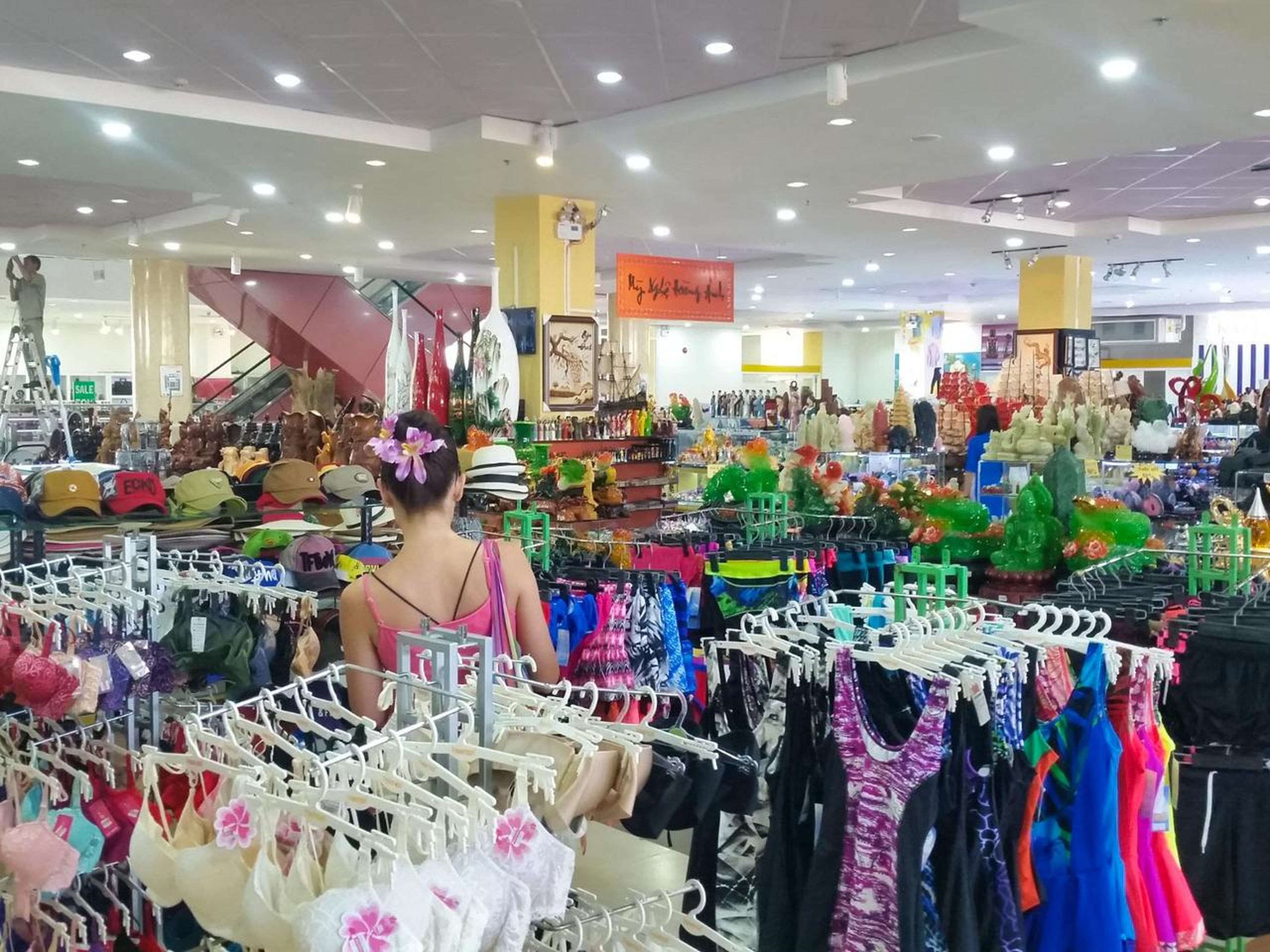 Maximark Nha Trang: The perfect shopping paradise for tourists. - Hình 20