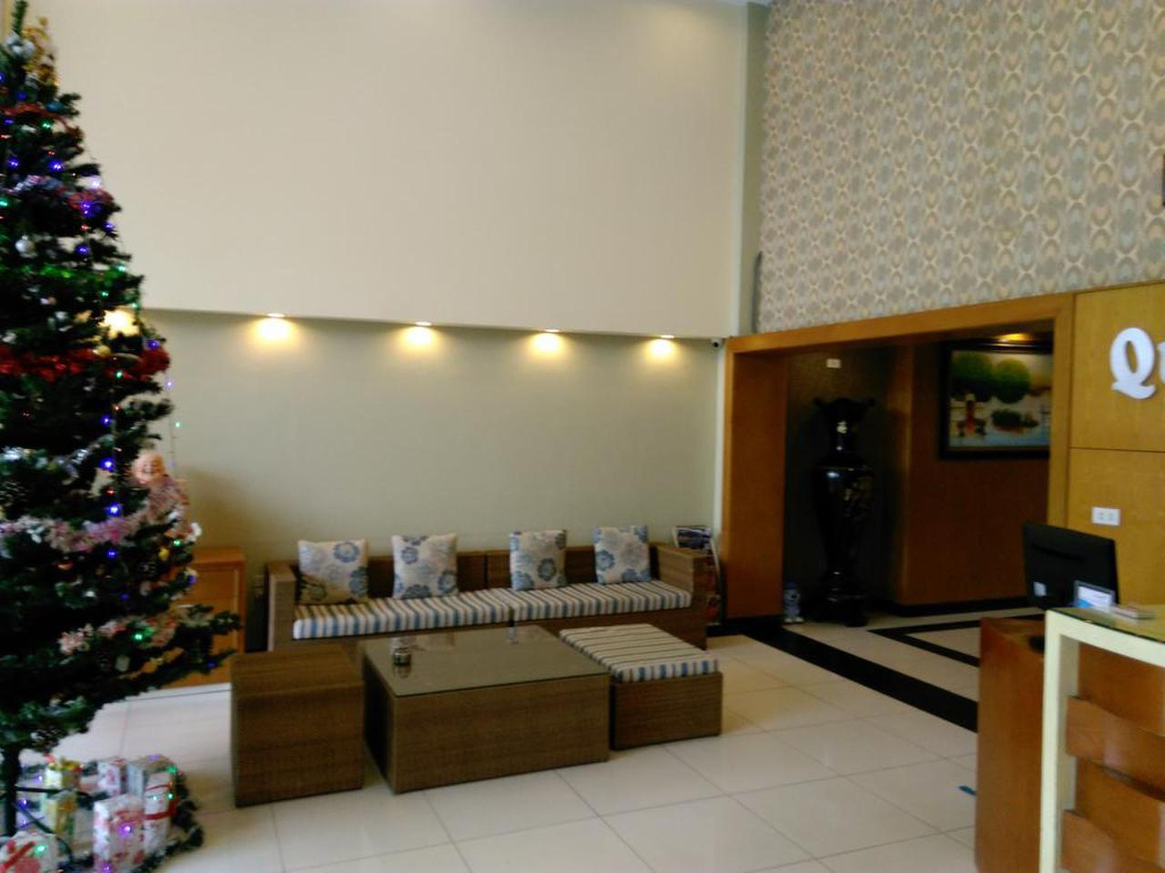 Gallery 2