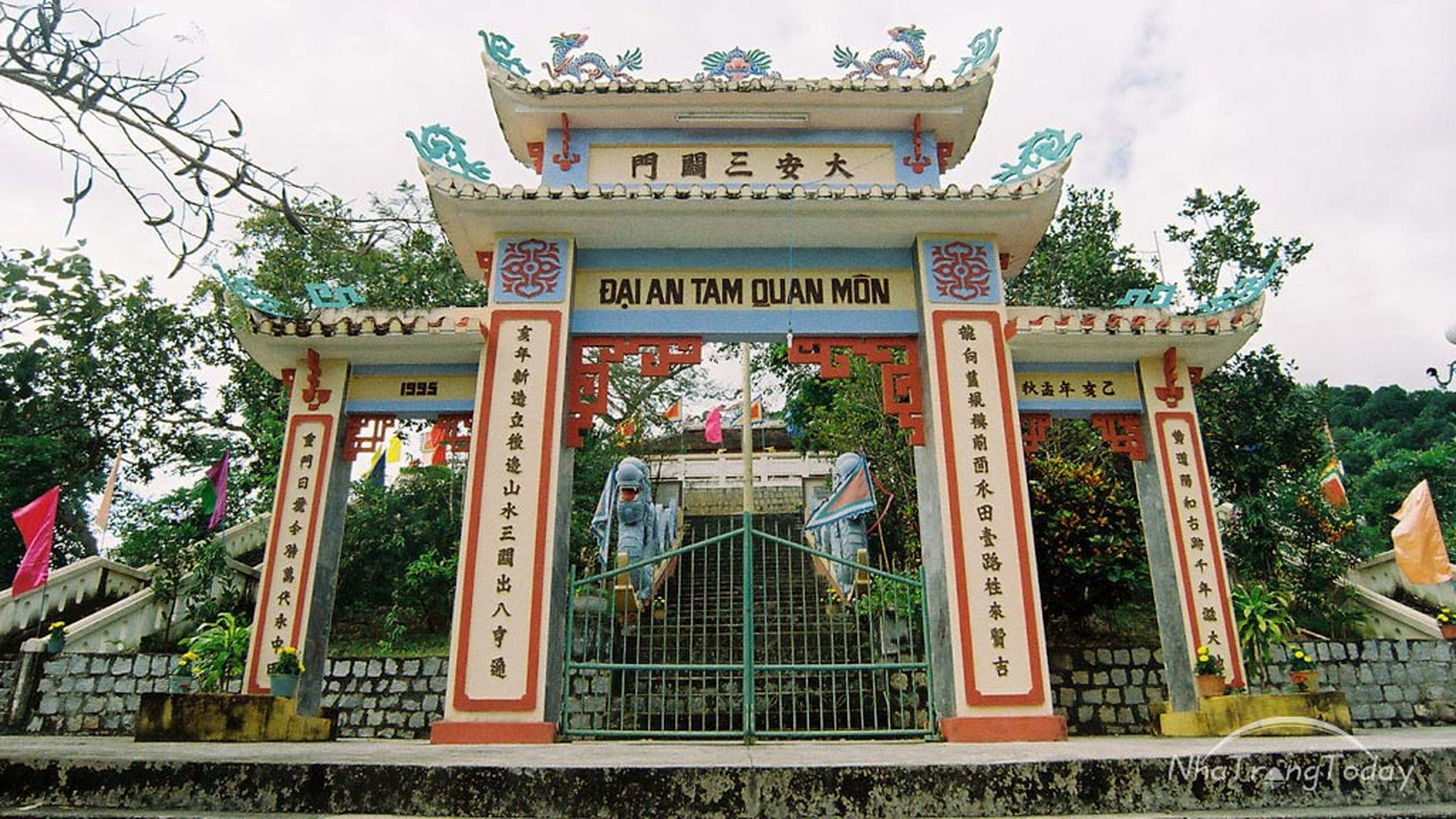 Am Chúa Diên Khánh: Nơi thờ Thánh Mẫu Thiên Y A Na - Hình 1