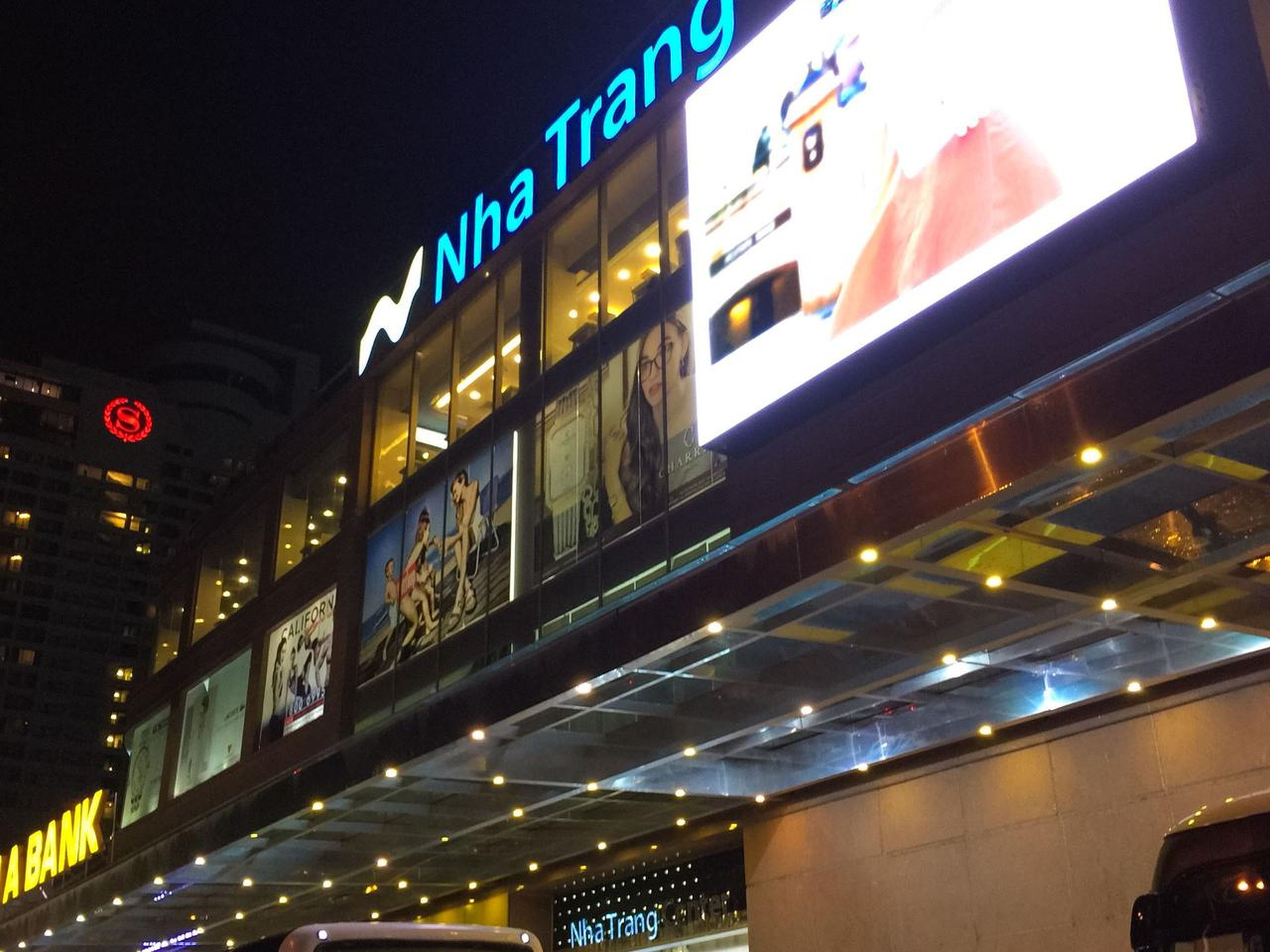 Nha Trang Centre: Рай для шопинга и развлечений - Hình 19