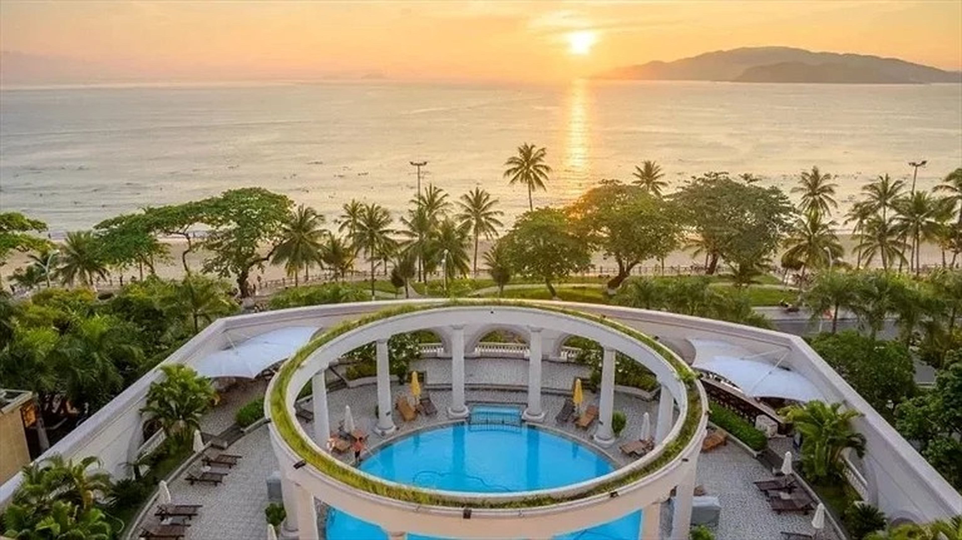 Sunrise Nha Trang Beach Hotel & Spa - Hình 1