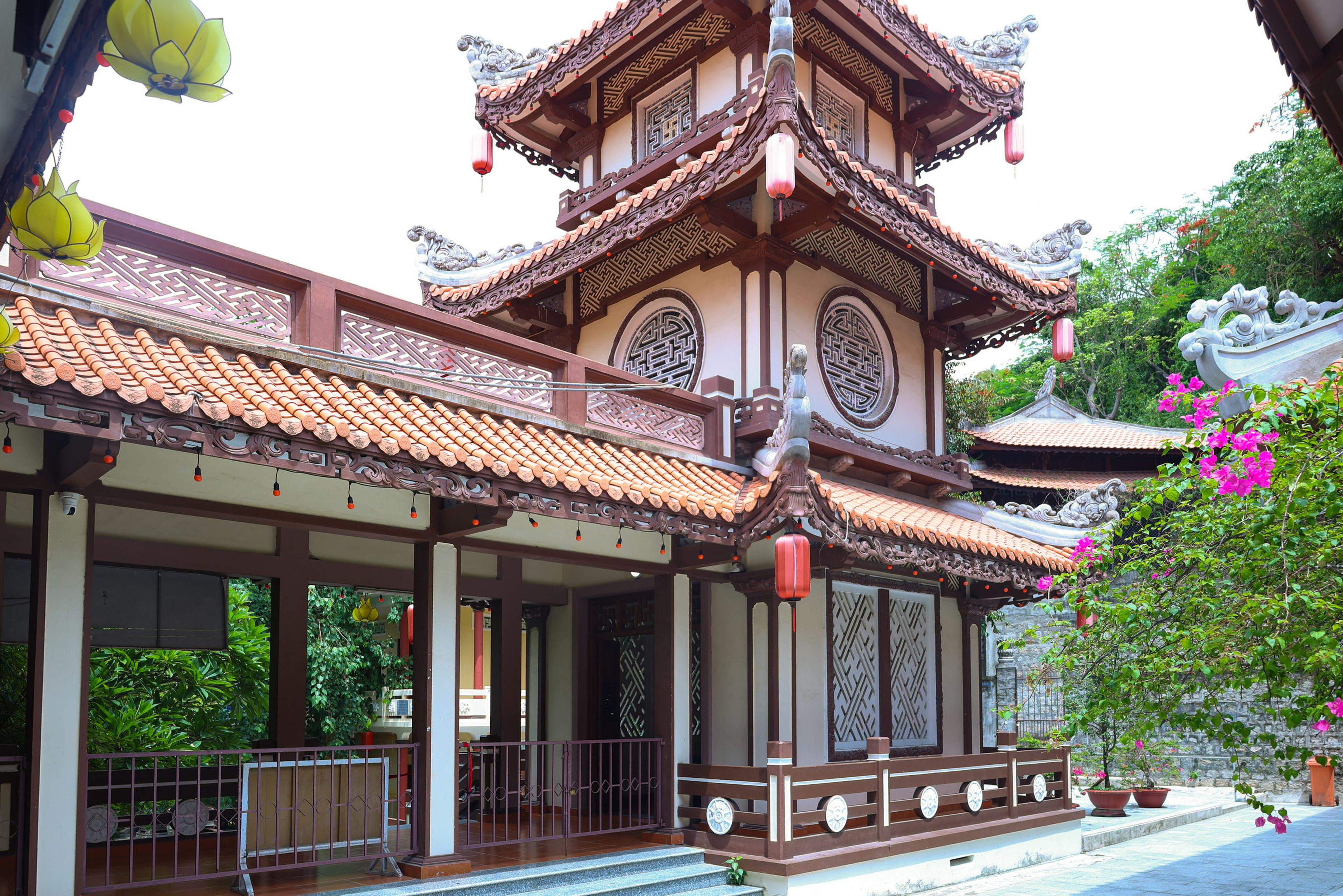 Chùa Long Sơn - Hình 24