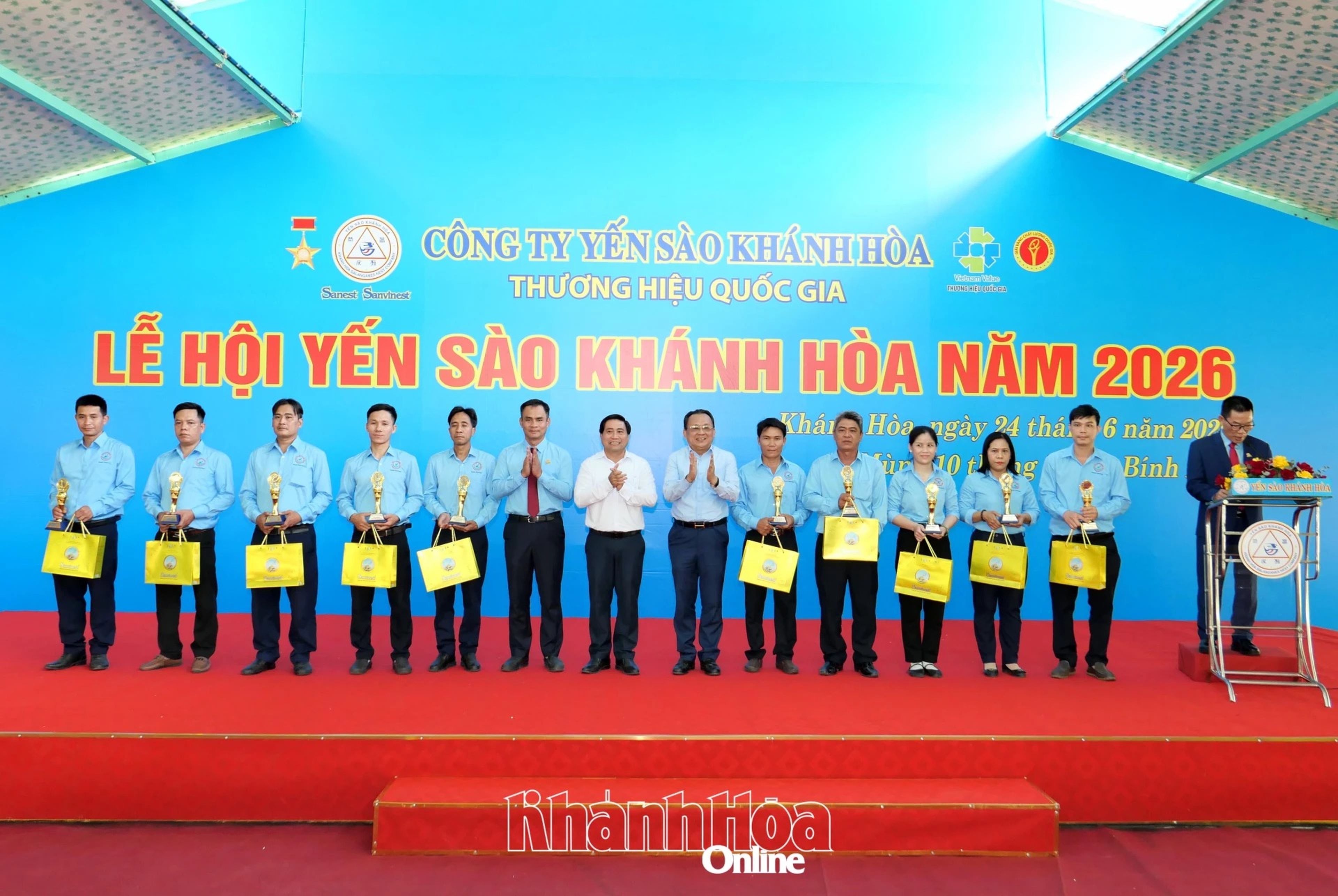 Lễ hội Yến Sào - Hình 1
