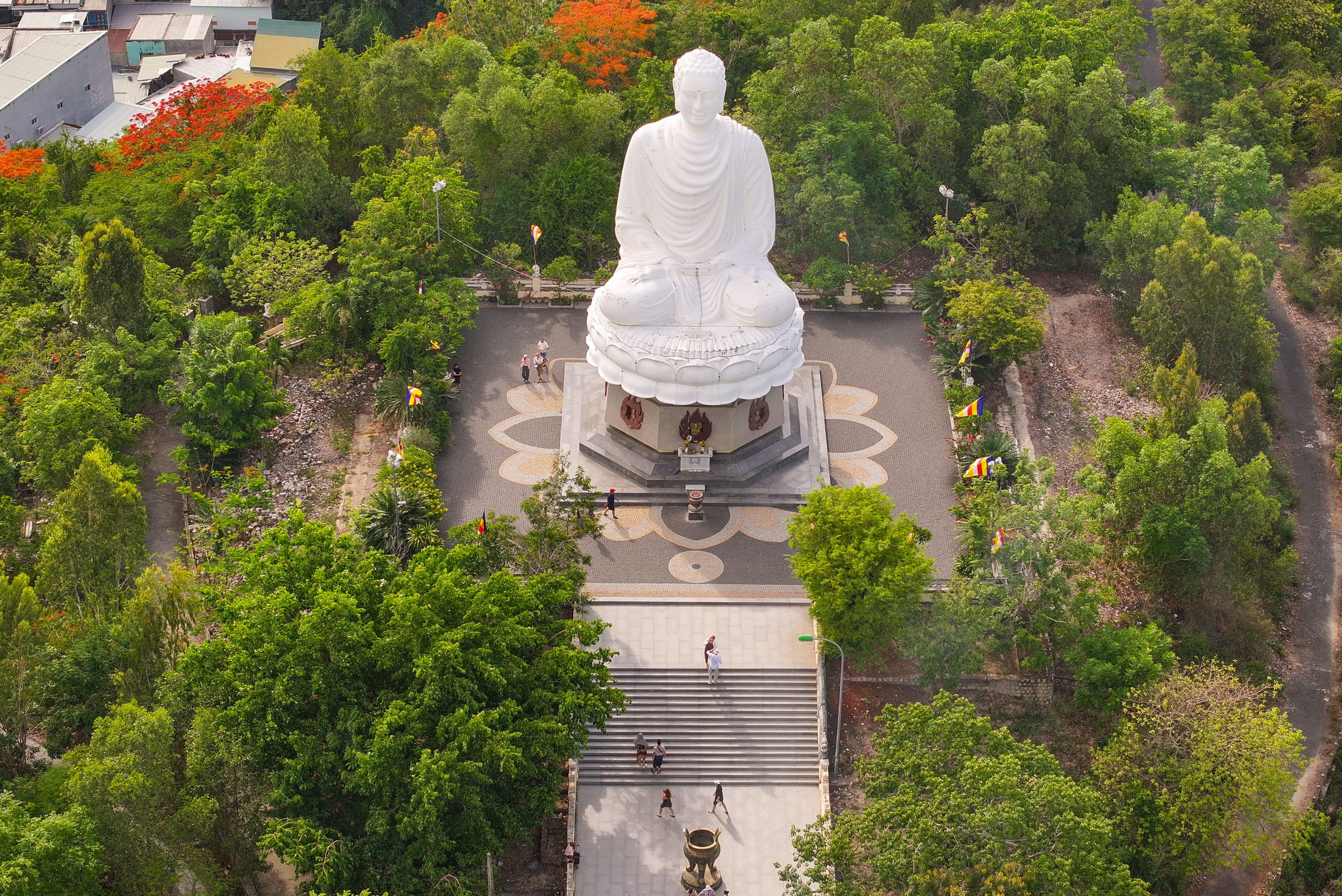 Chùa Long Sơn - Hình 6