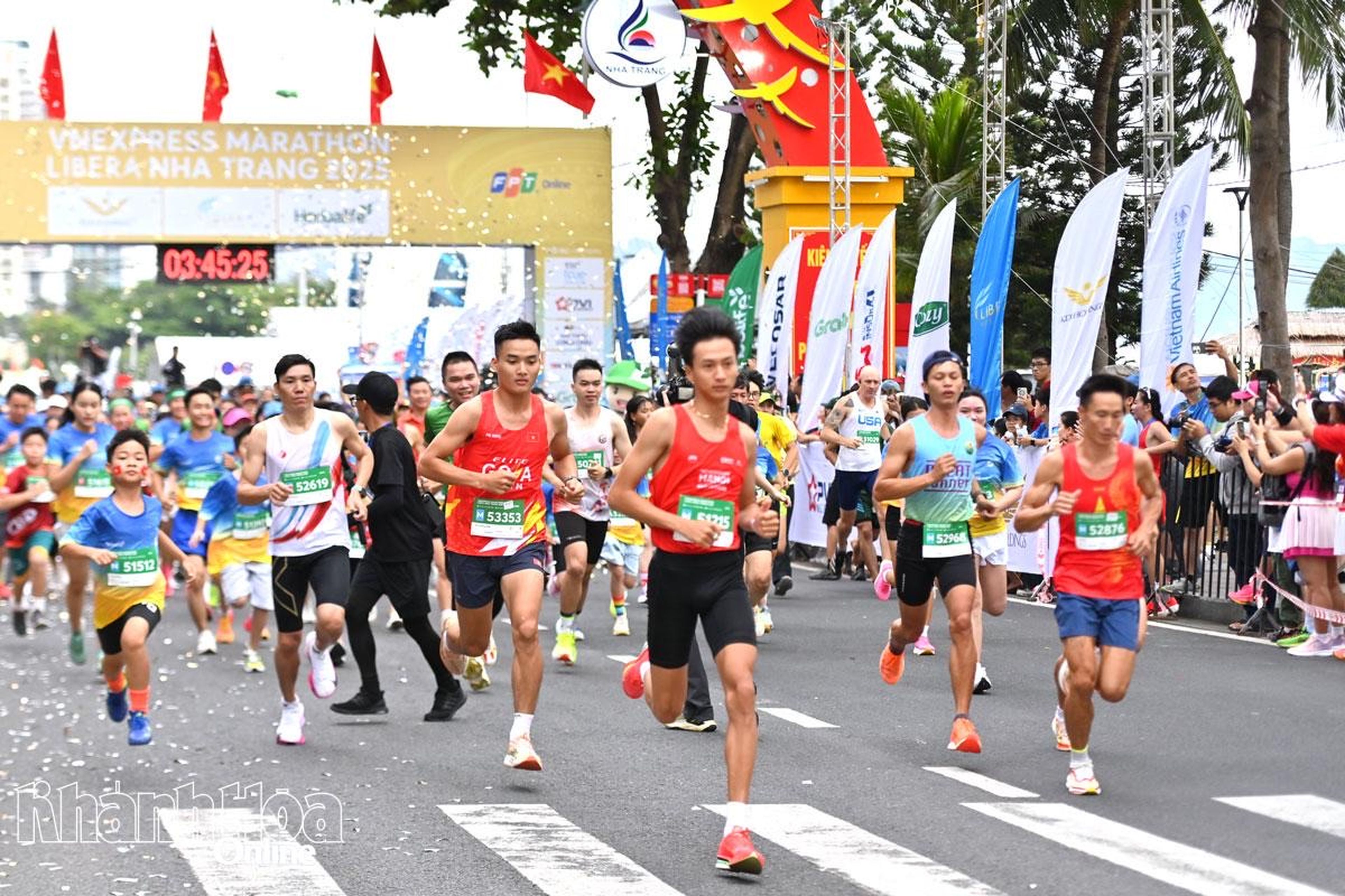 2026년 칸호아 바다 축제: 흥미진진한 스포츠 대회를 기대하며 - Hình 1