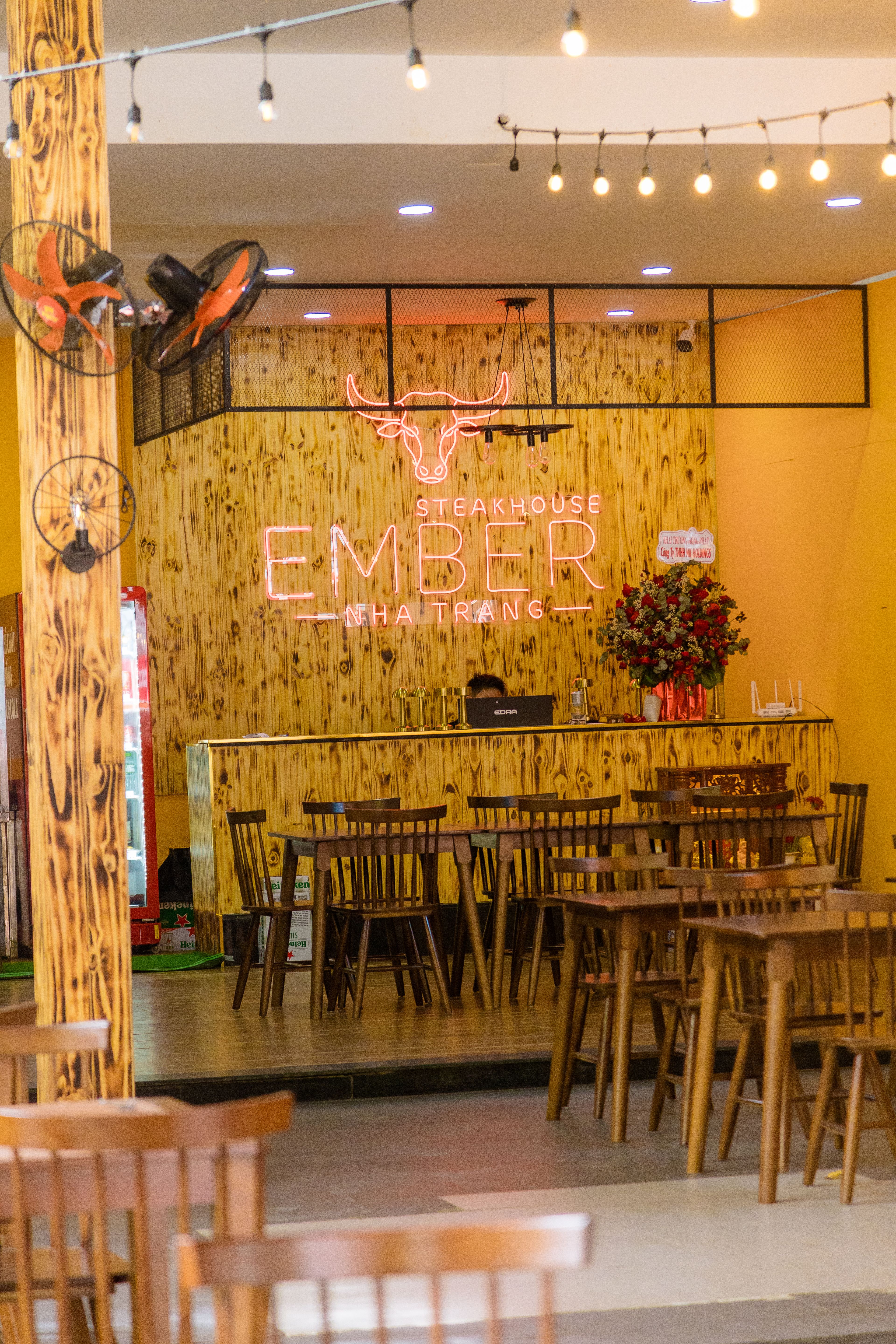 Ember Steakhouse Nha Trang - Hình 8