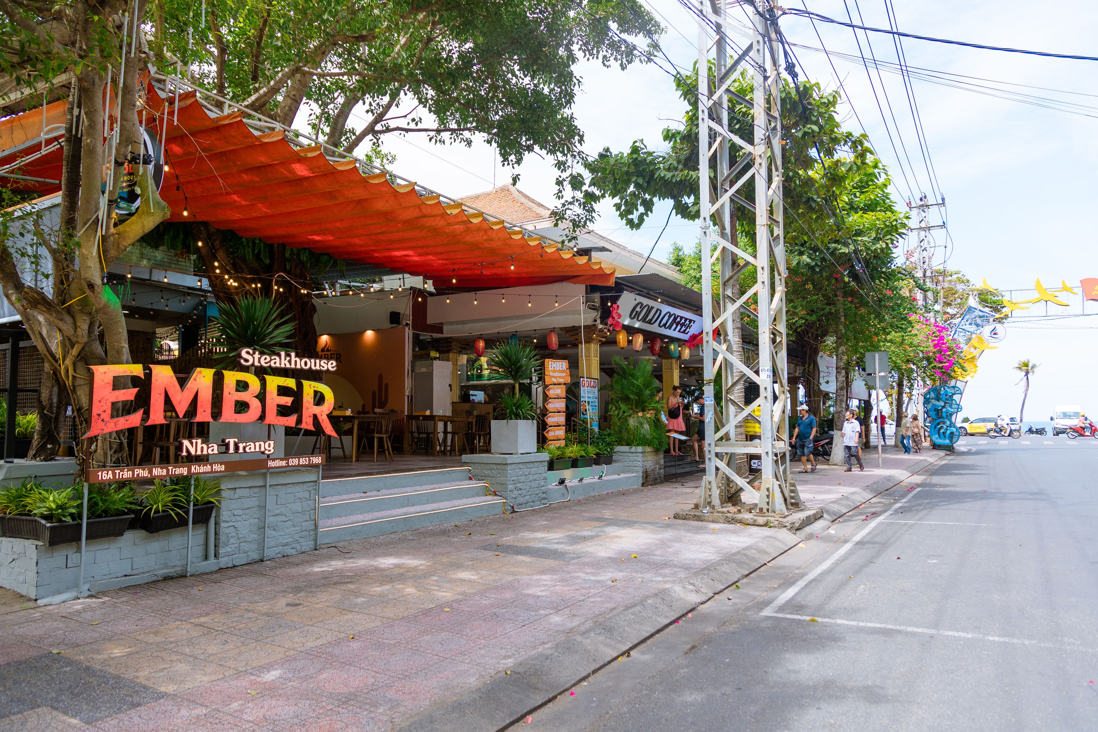 Ember Steakhouse Nha Trang - Hình 6