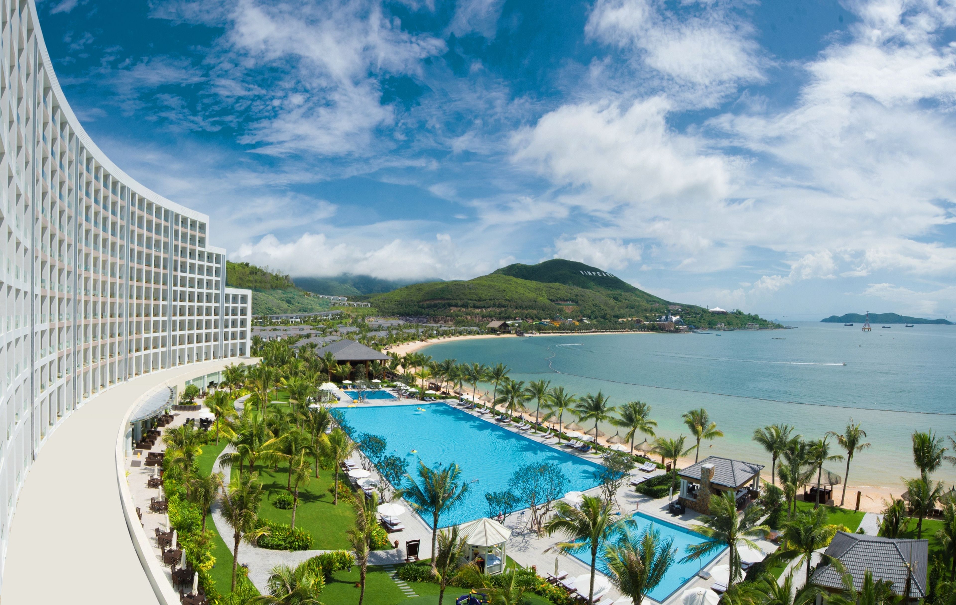 Vinpearl Resort & Spa Nha Trang Bay - Hình 1