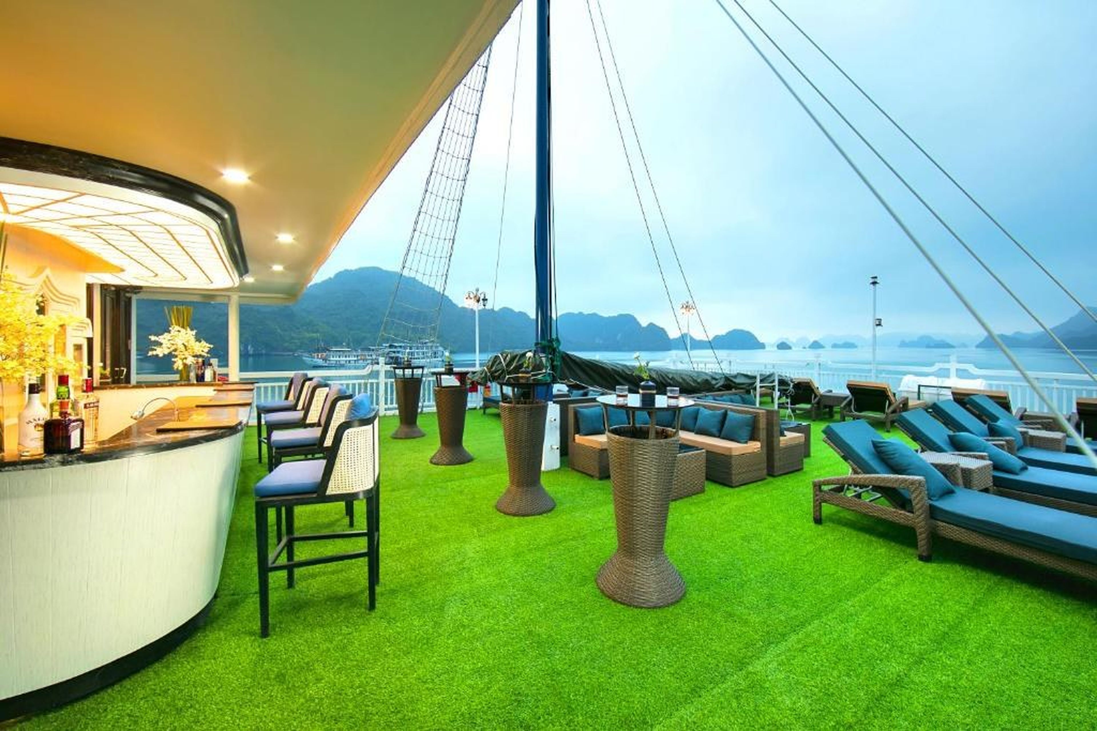 Le Journey Luxury Cruise - Hình 10