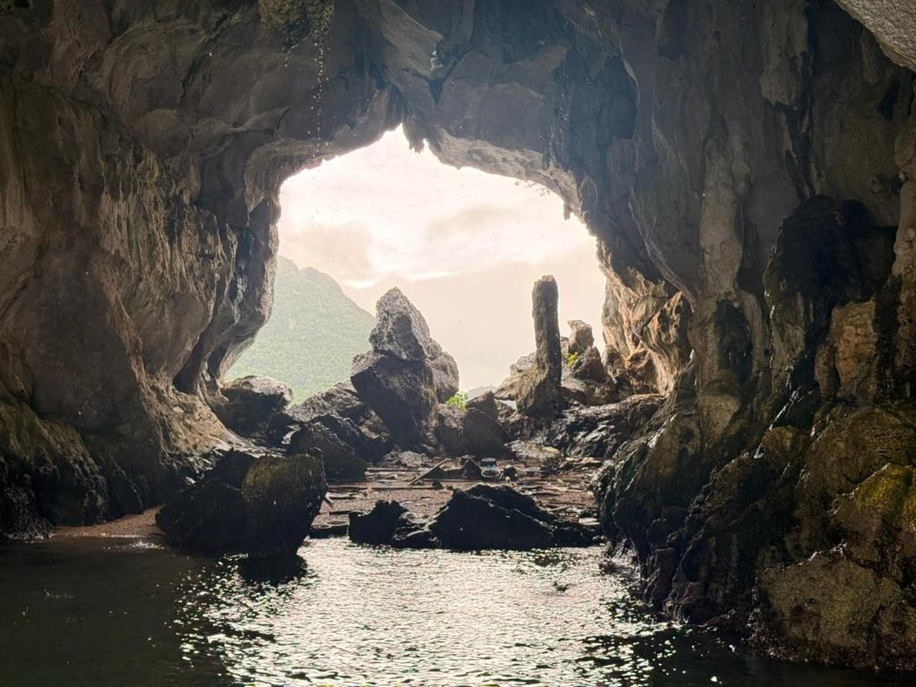 Oris Cruises Ha Long - Bai Tu Long Private Journeys - Hình 40