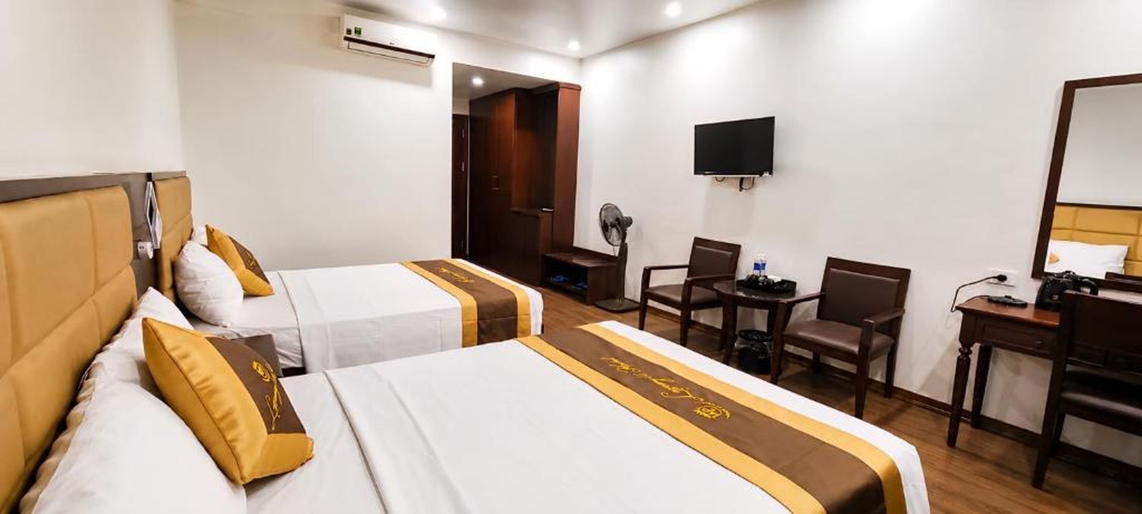 Luxury ii hotel - Hình 9