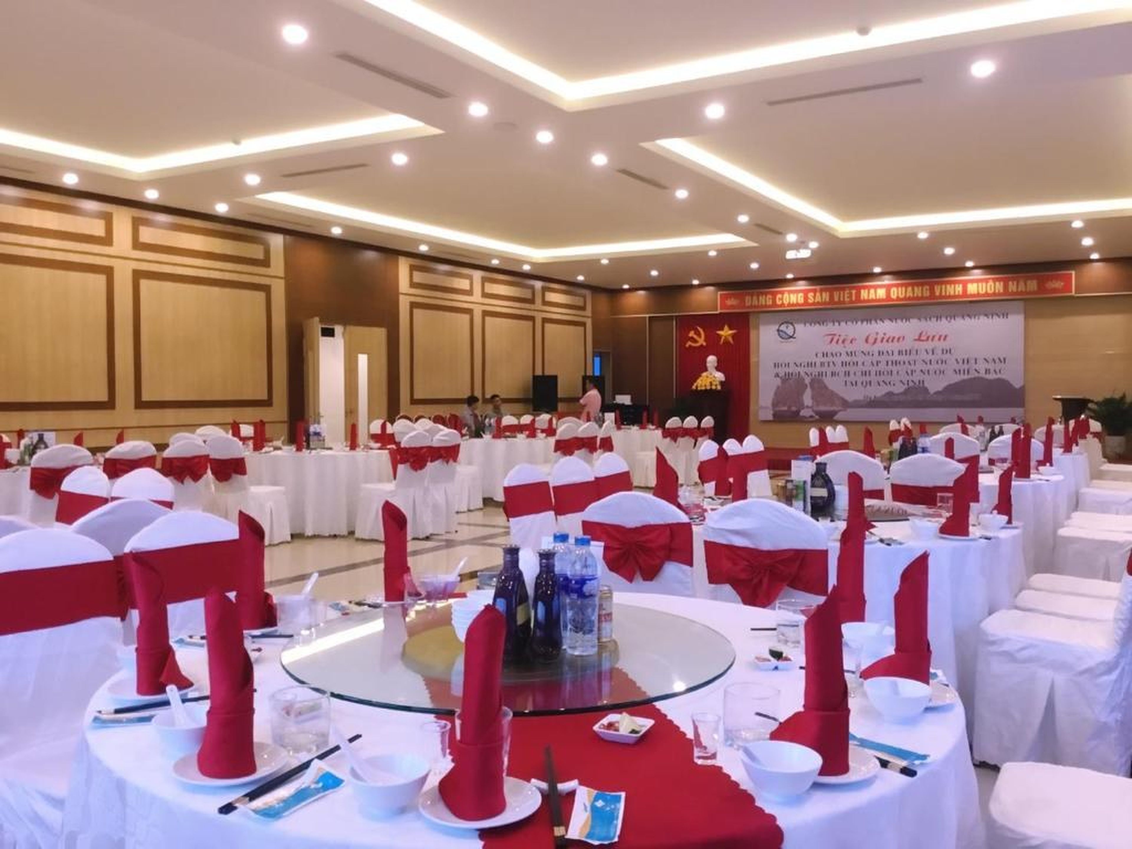 Halong Harbour Hotel - Hình 30