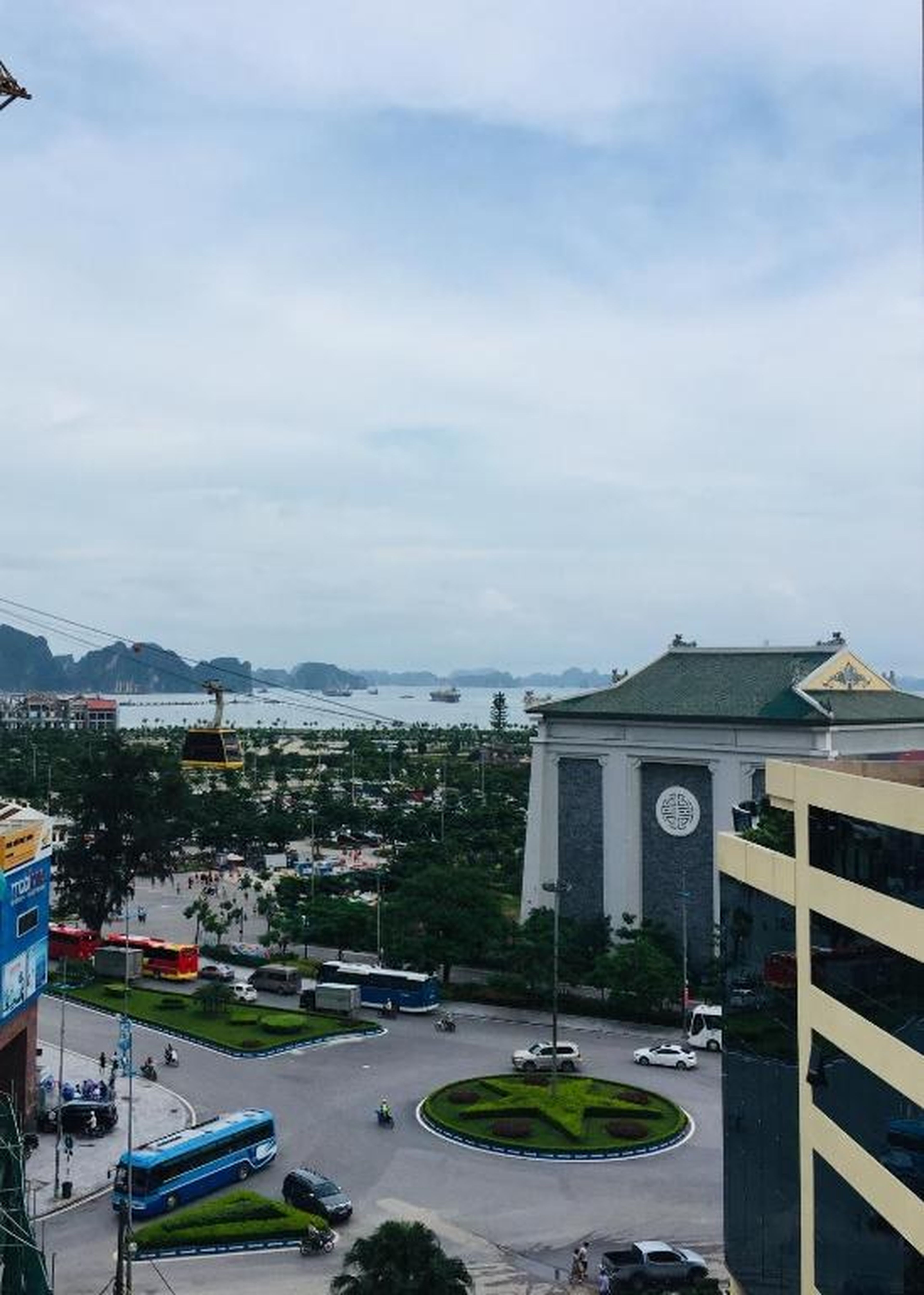 Ivy Hotel Bai Chay Ha Long - Hình 4