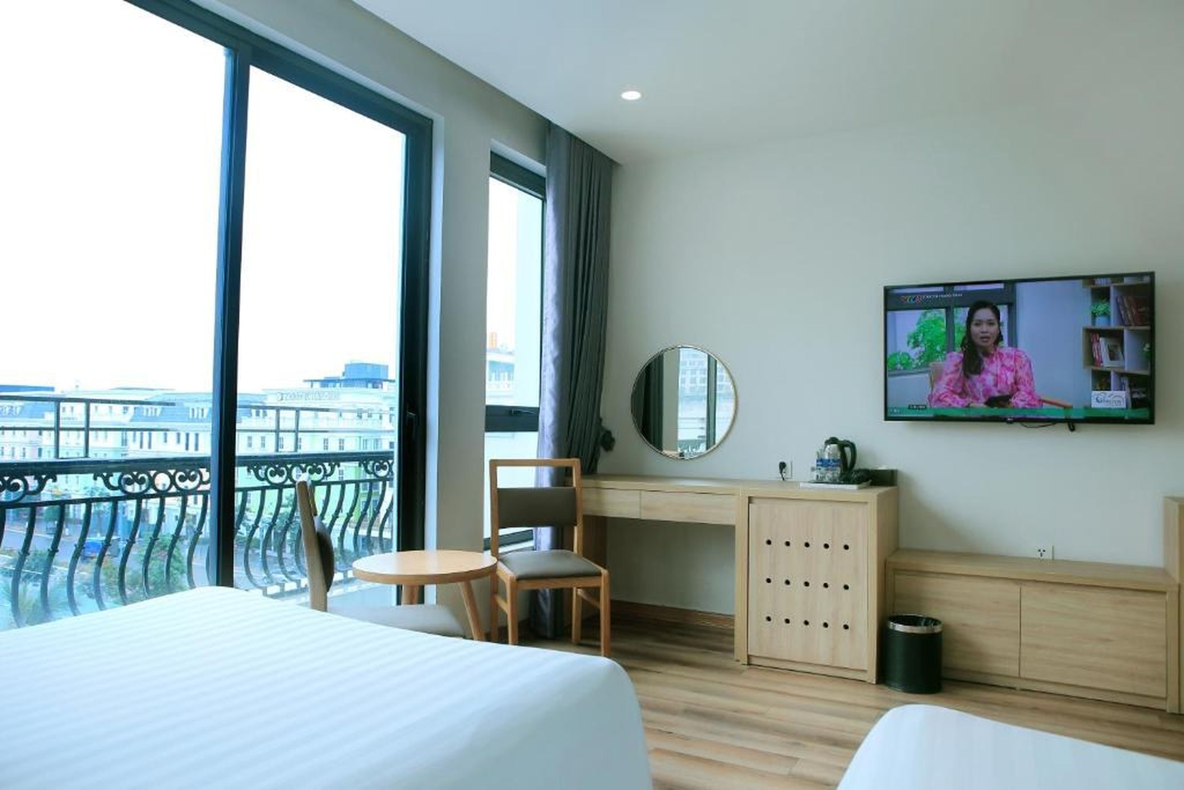 Kim Sentral Hotel - Travel Agency - Hình 14