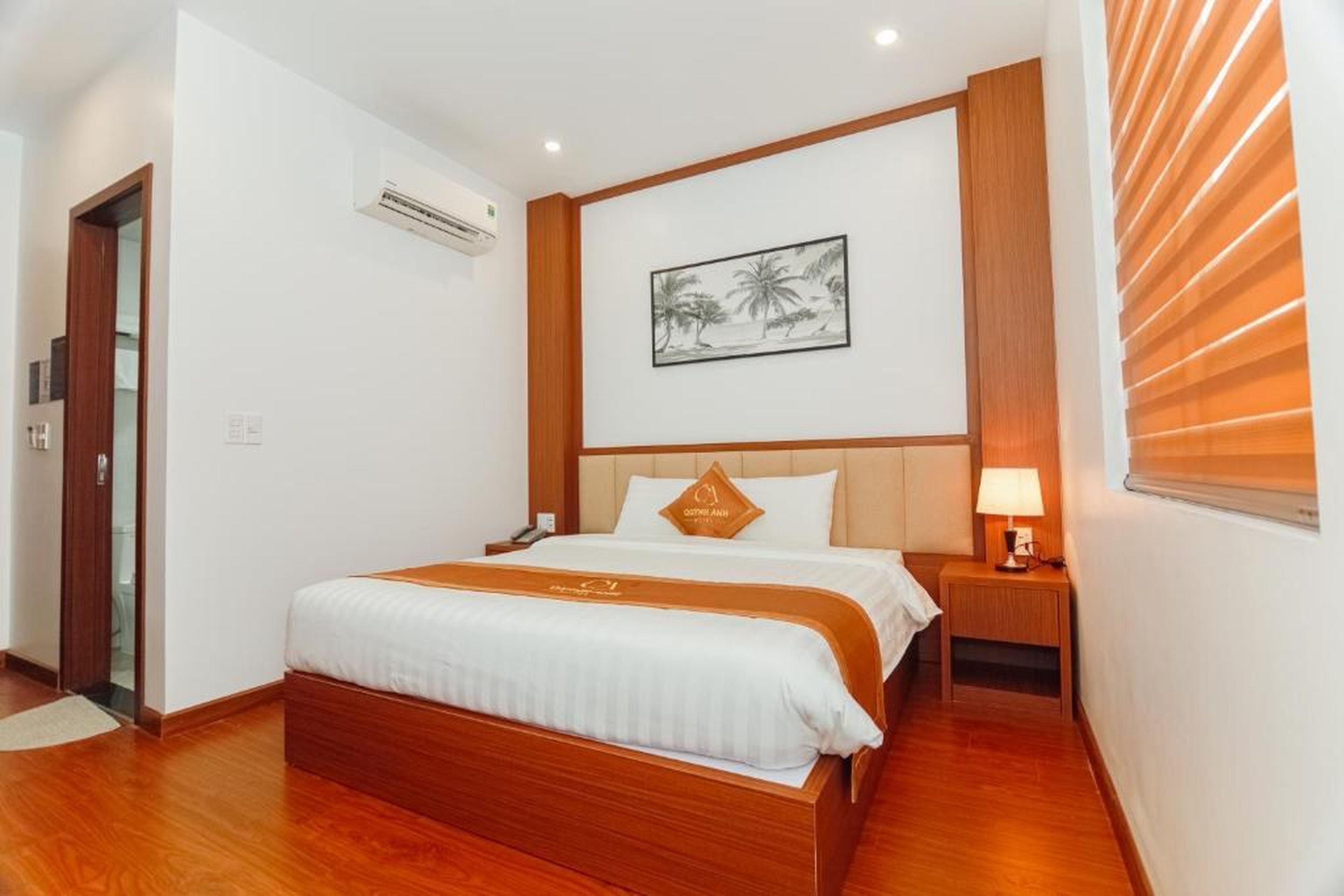 Quỳnh Anh Hotel Hạ Long - Hình 32