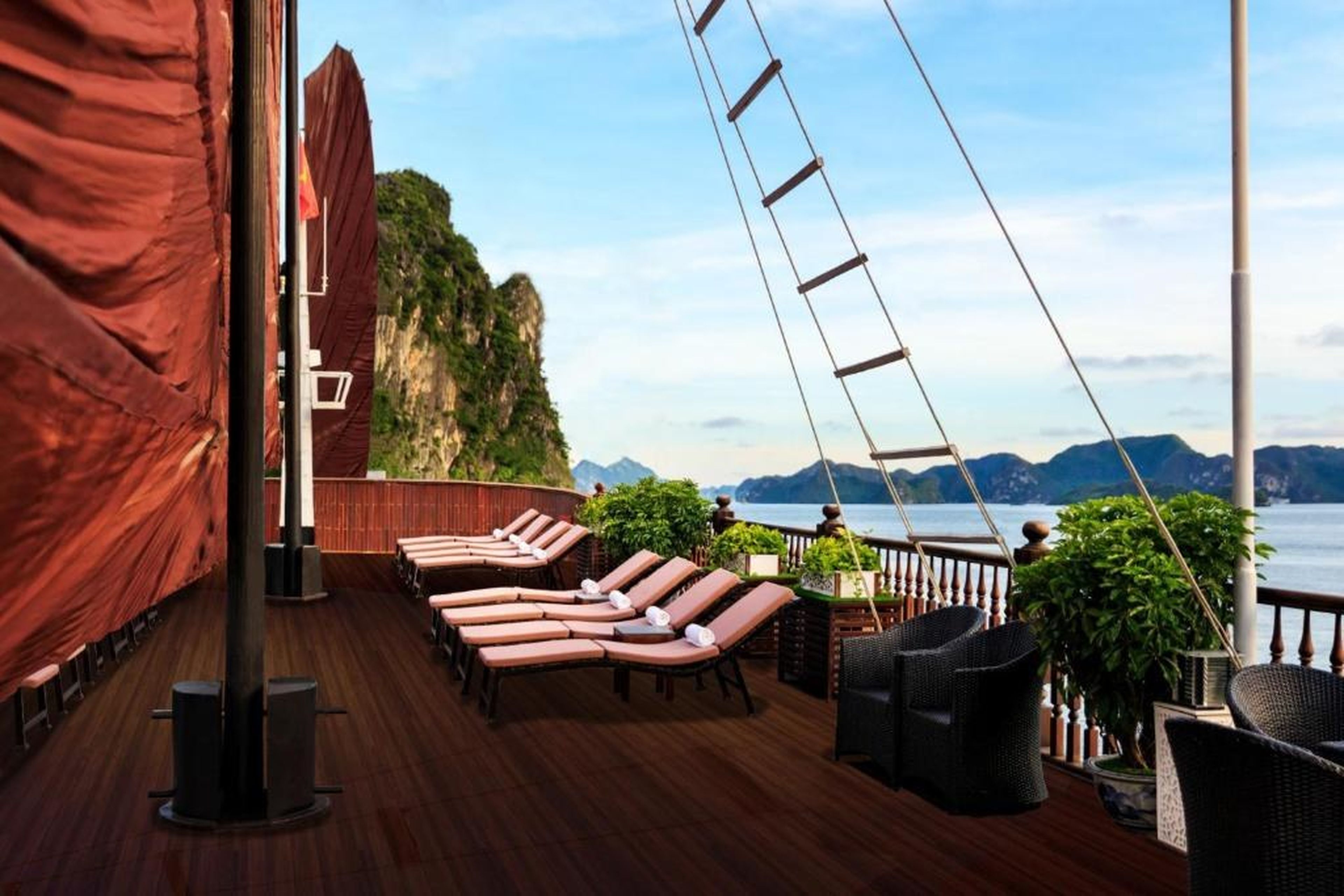 Alisa Cruise Halong - Hình 19