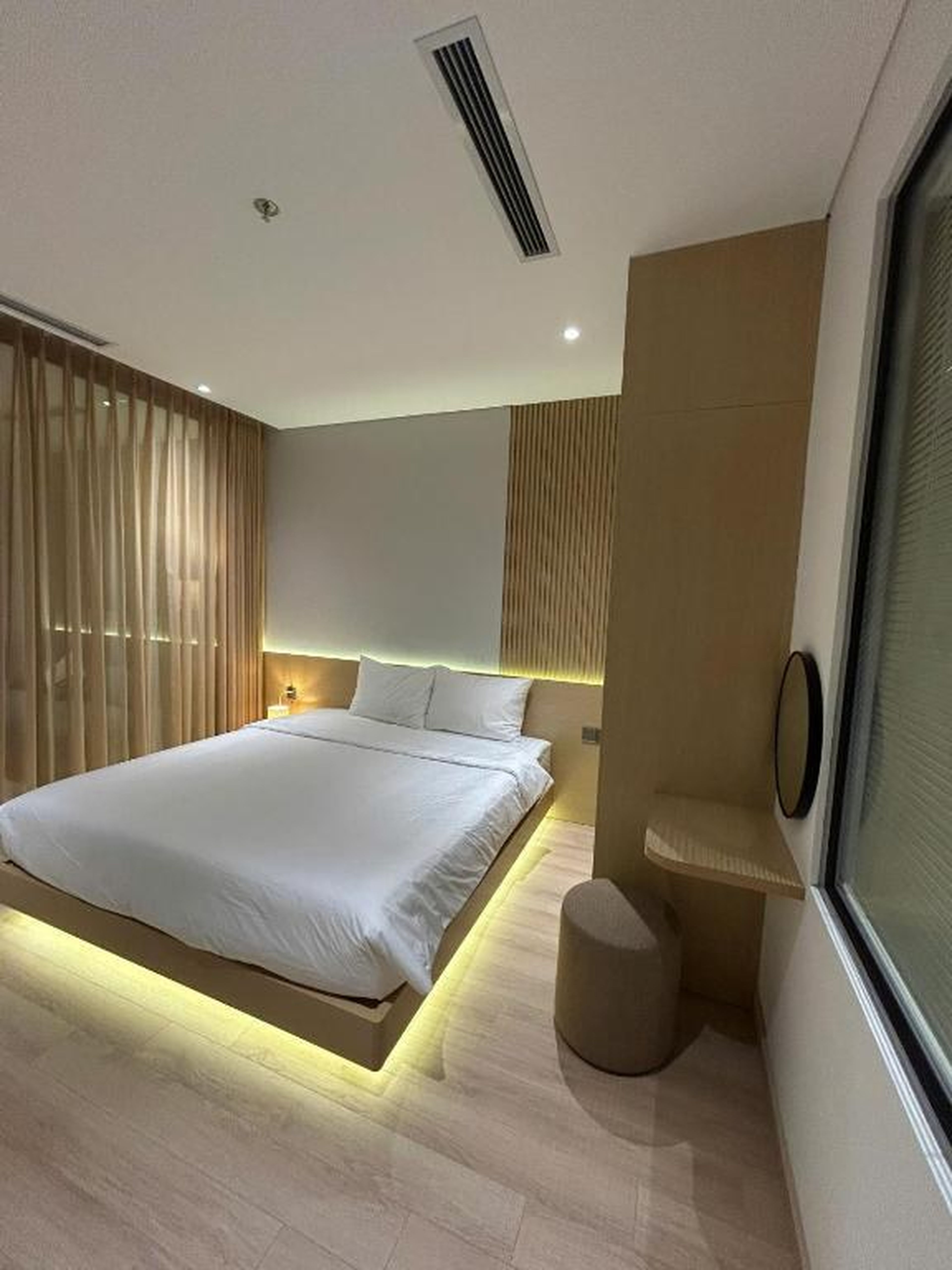 Pearl Studio by The Holiday - Hình 27