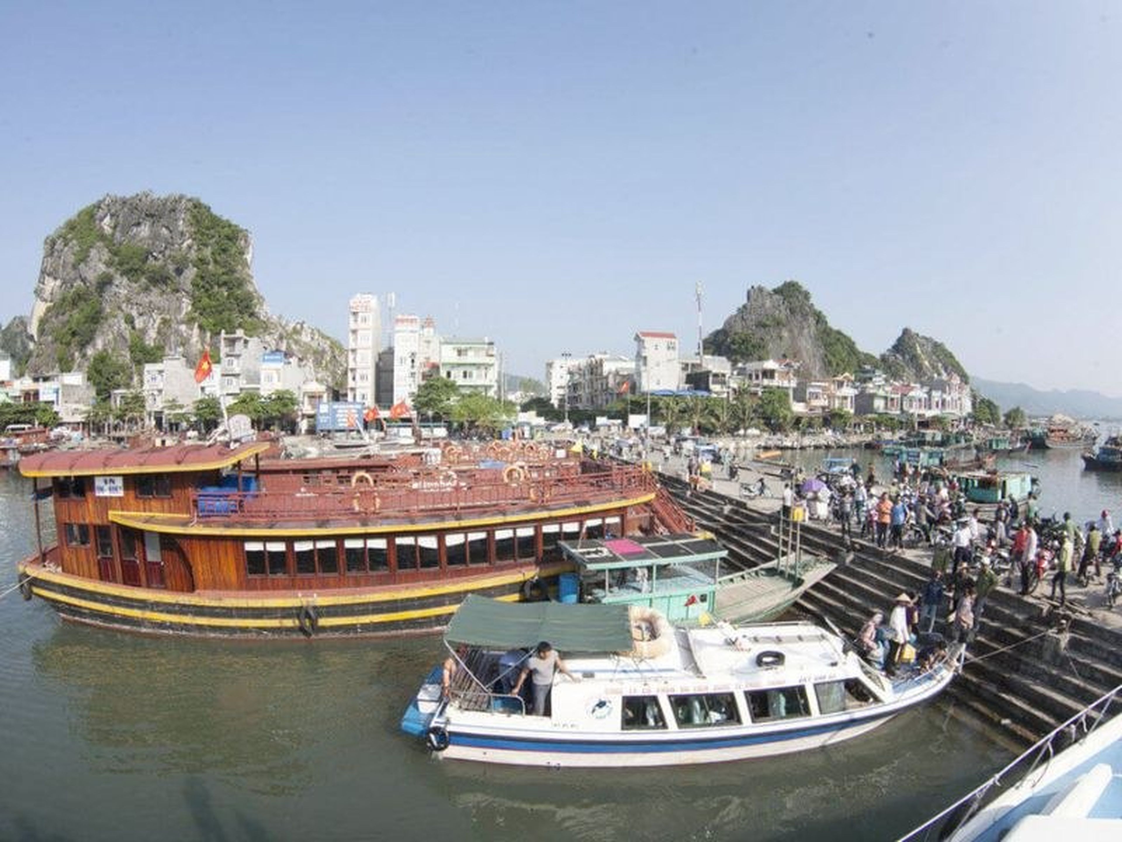 Bỏ túi kinh nghiệm du lịch Vân Đồn cực hữu ích cho bạn - Hình 6