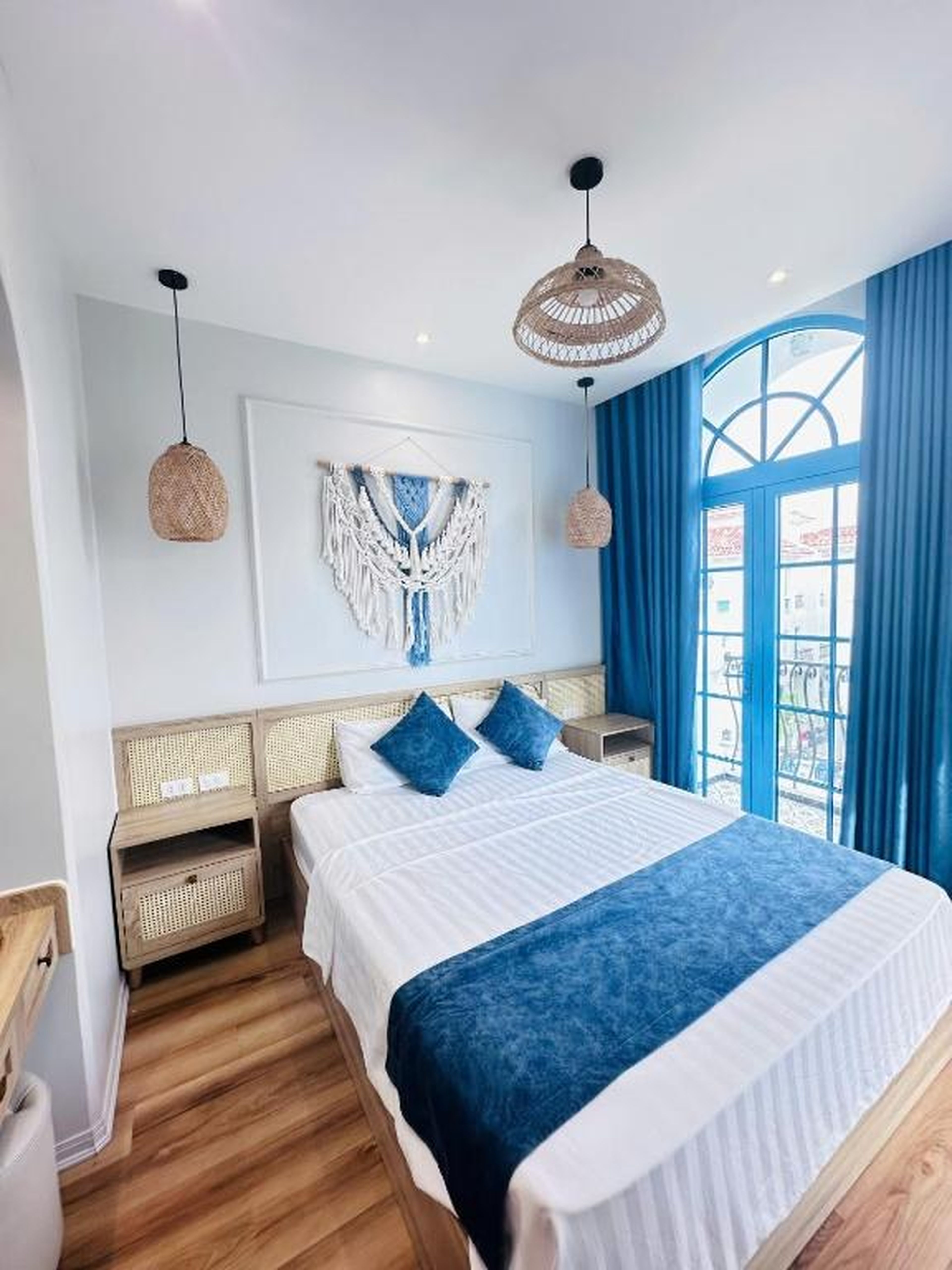 Kay Villa Chính Chủ Nội Thất VIP 6PN Sát Biển - Hình 18