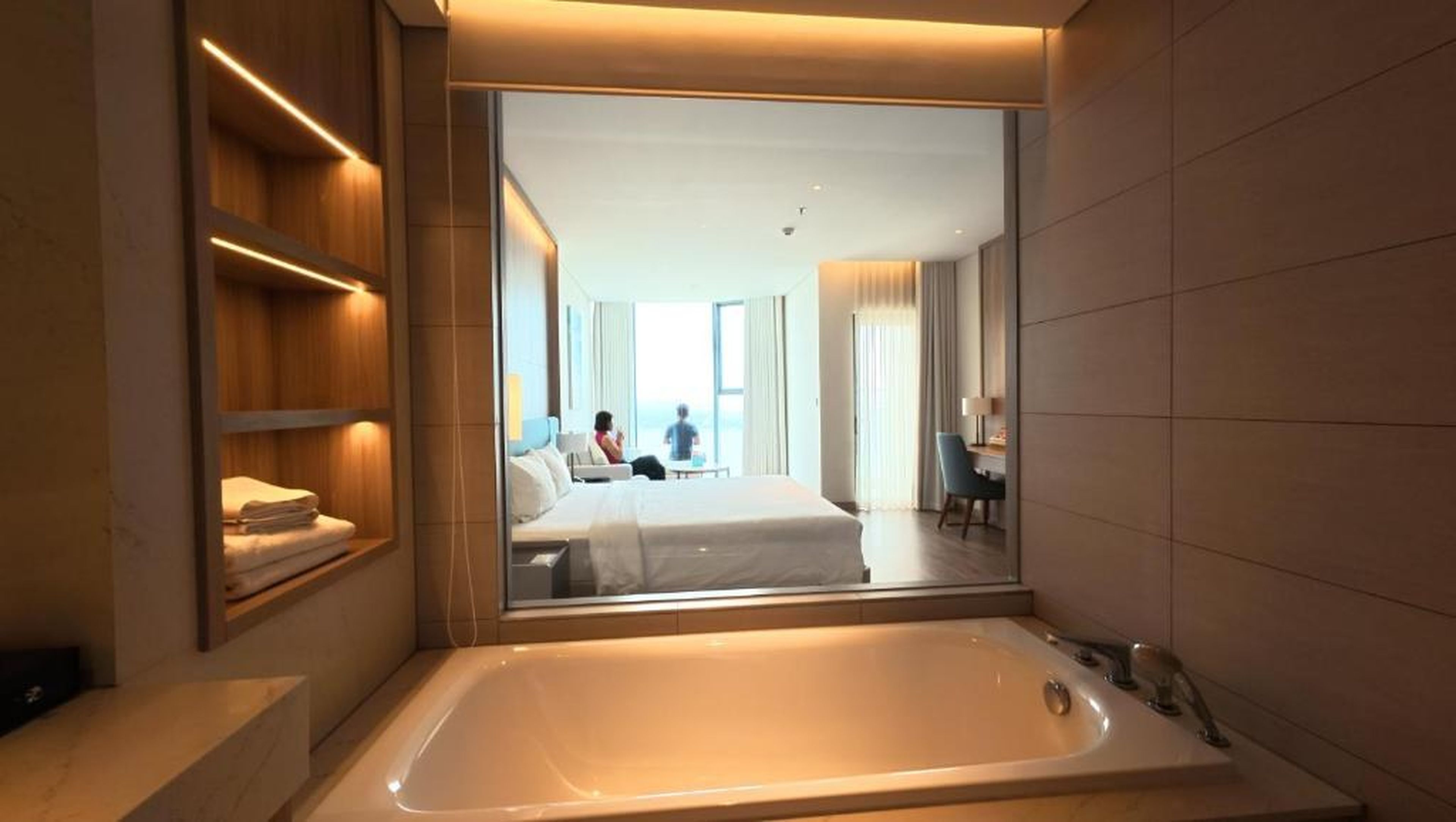 A LA CARTE Hạ Long Bay View biển tầng cao - Hình 1