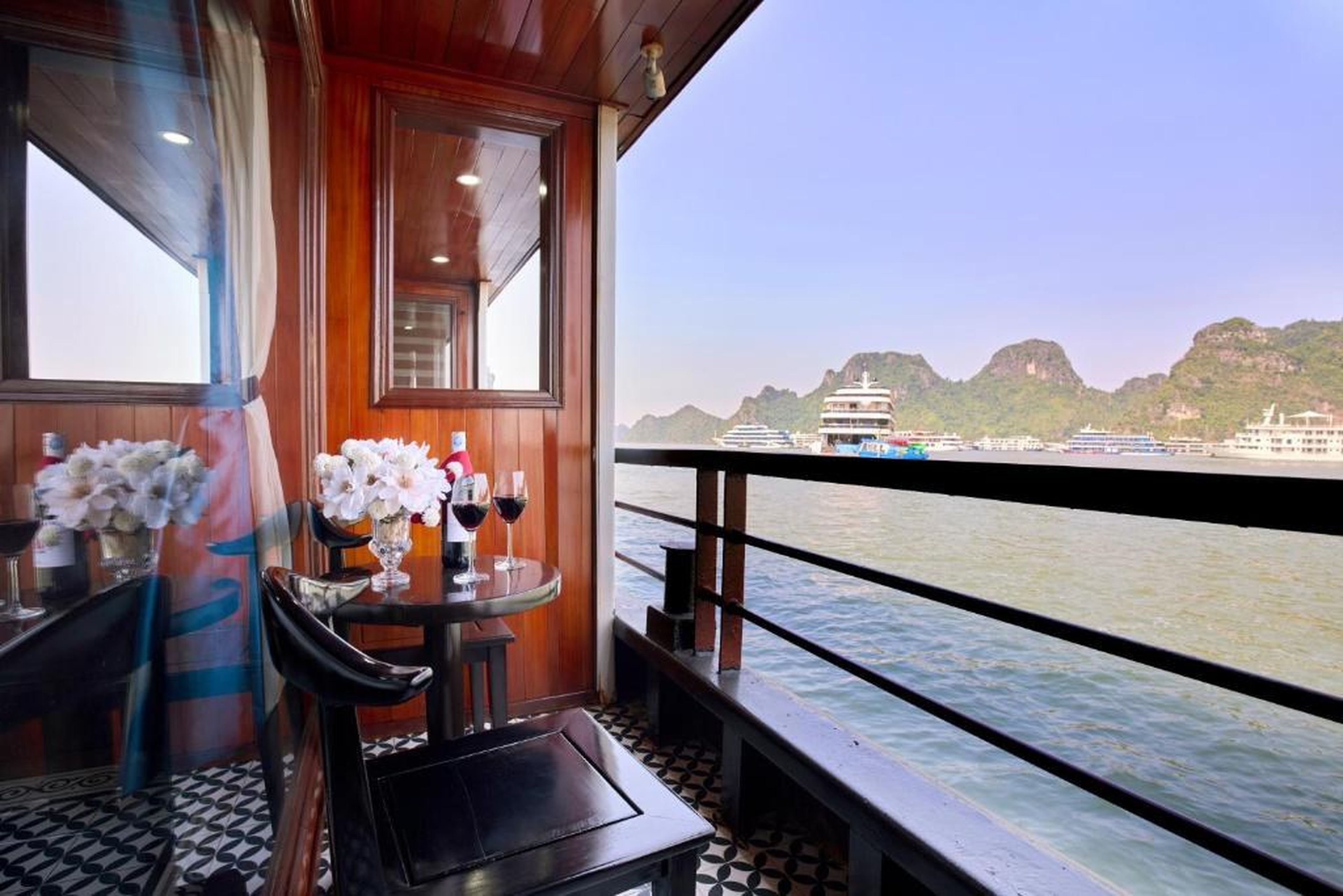 Aqua Elegance Cruise - Halong Bay by AHG - Hình 25