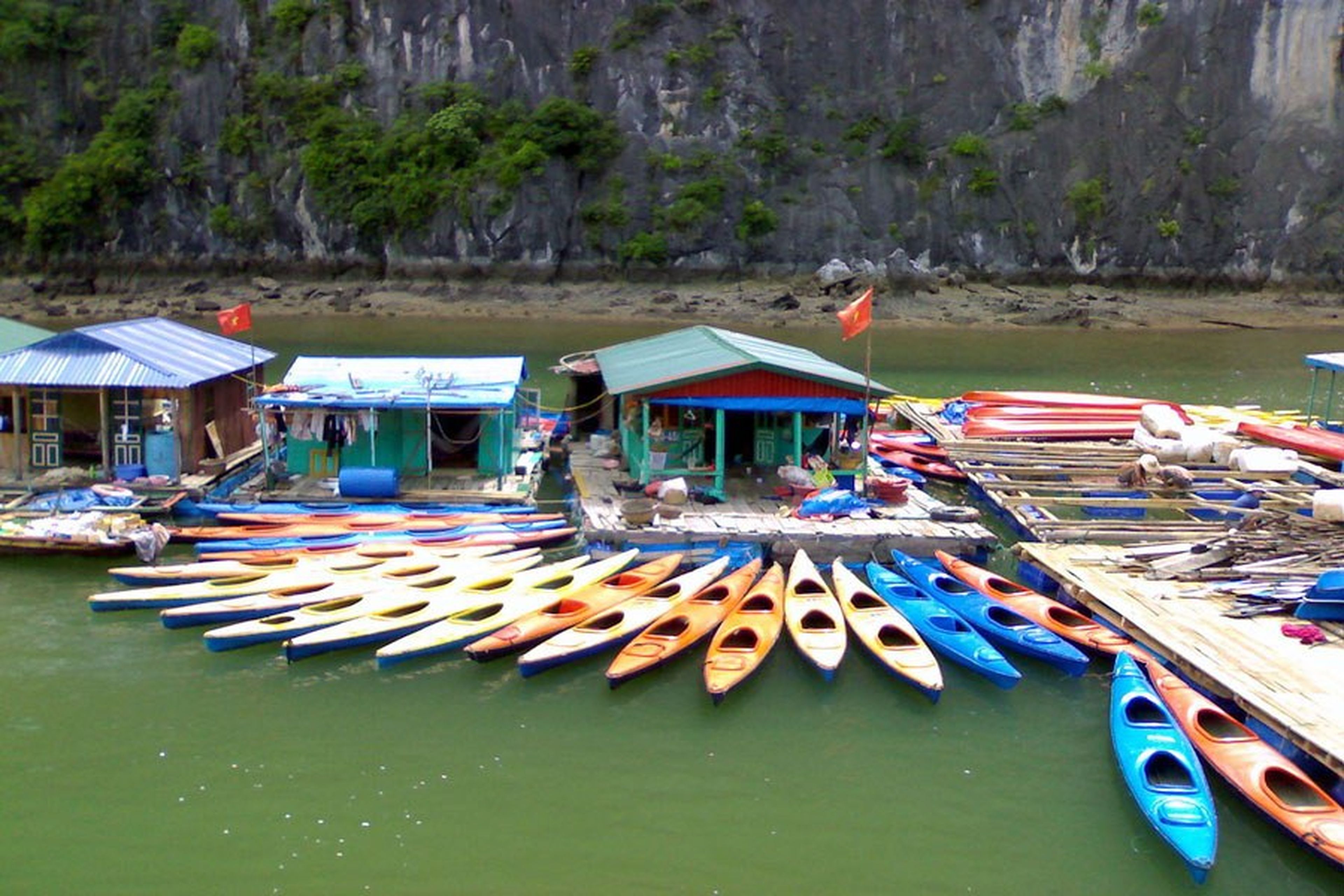Đặt chân đến làng chài Ba Hang - Nhỏ bé, yên bình và thơ mộng - Hình 15