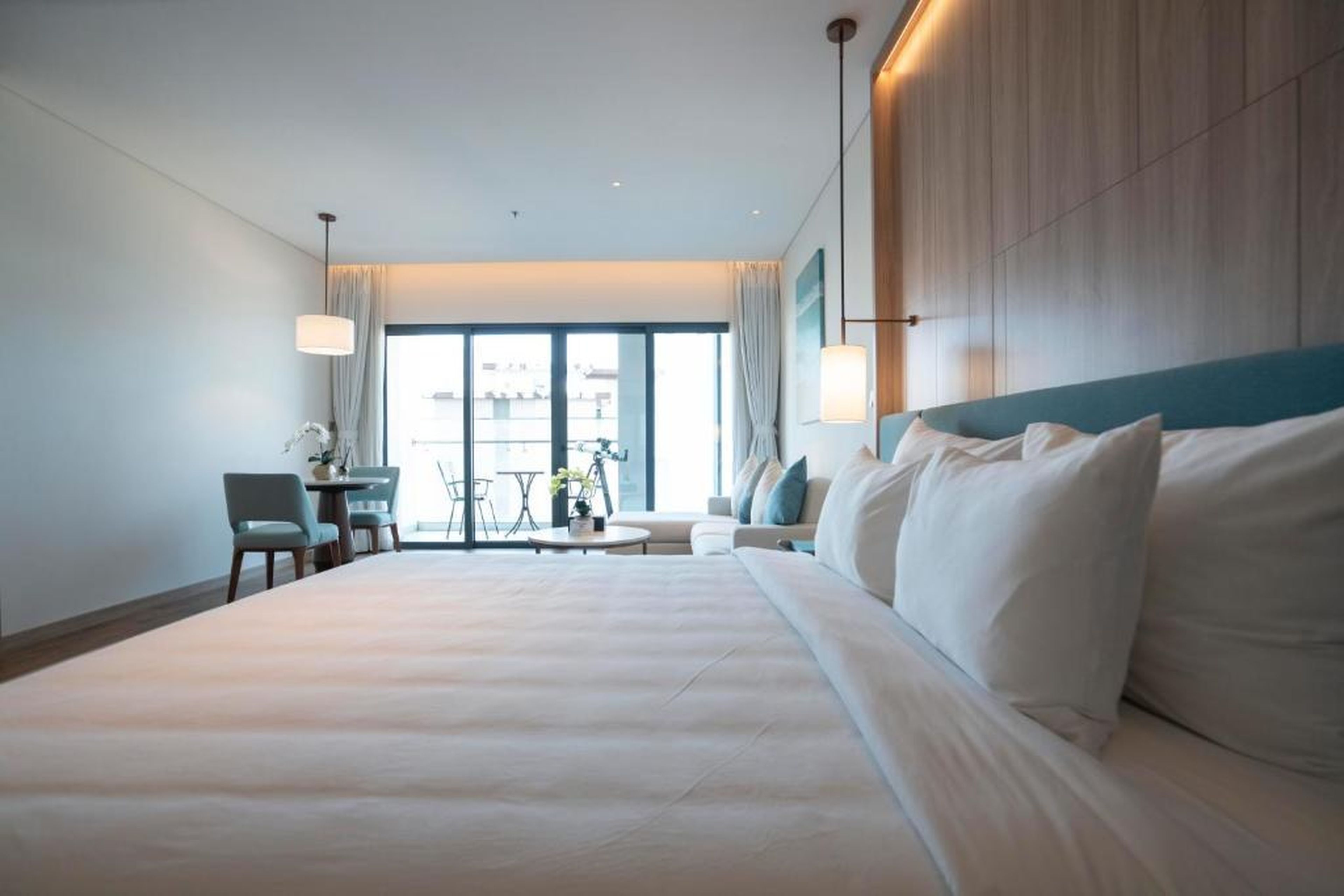 Căn hộ cao cấp tại ALaCarte Ha Long Bay Hotel Residence - Hình 30