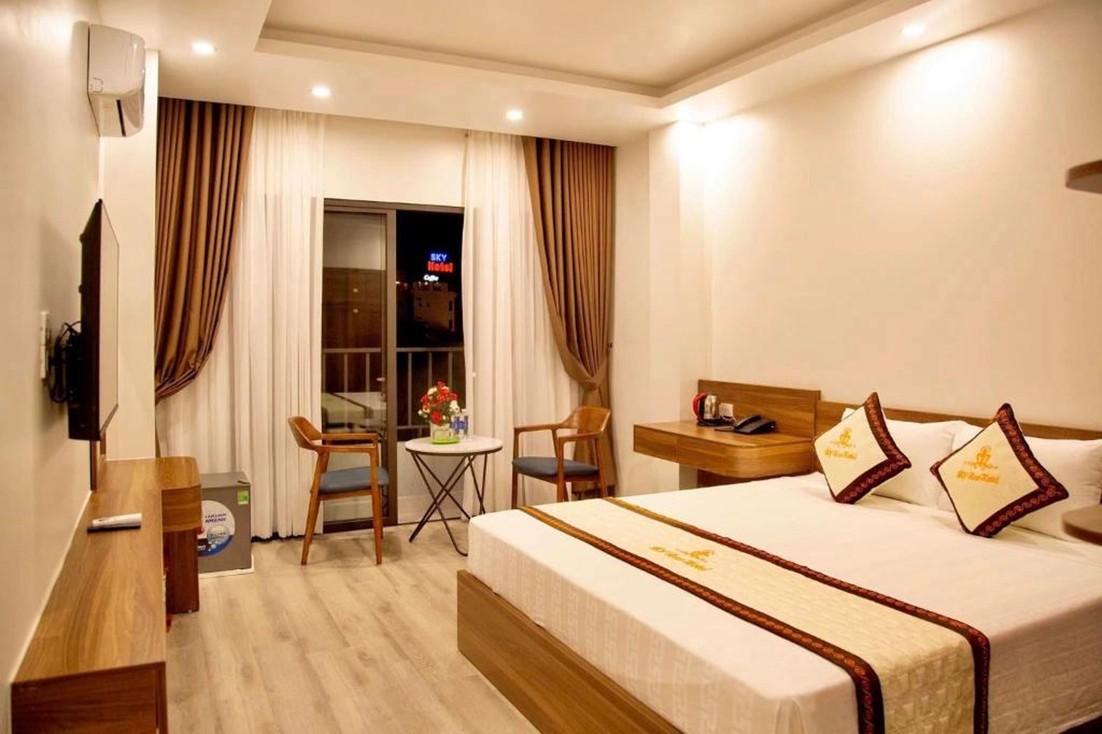 khách sạn Sky New Uông Bí, tỉnh Quảng Ninh - Hình 20