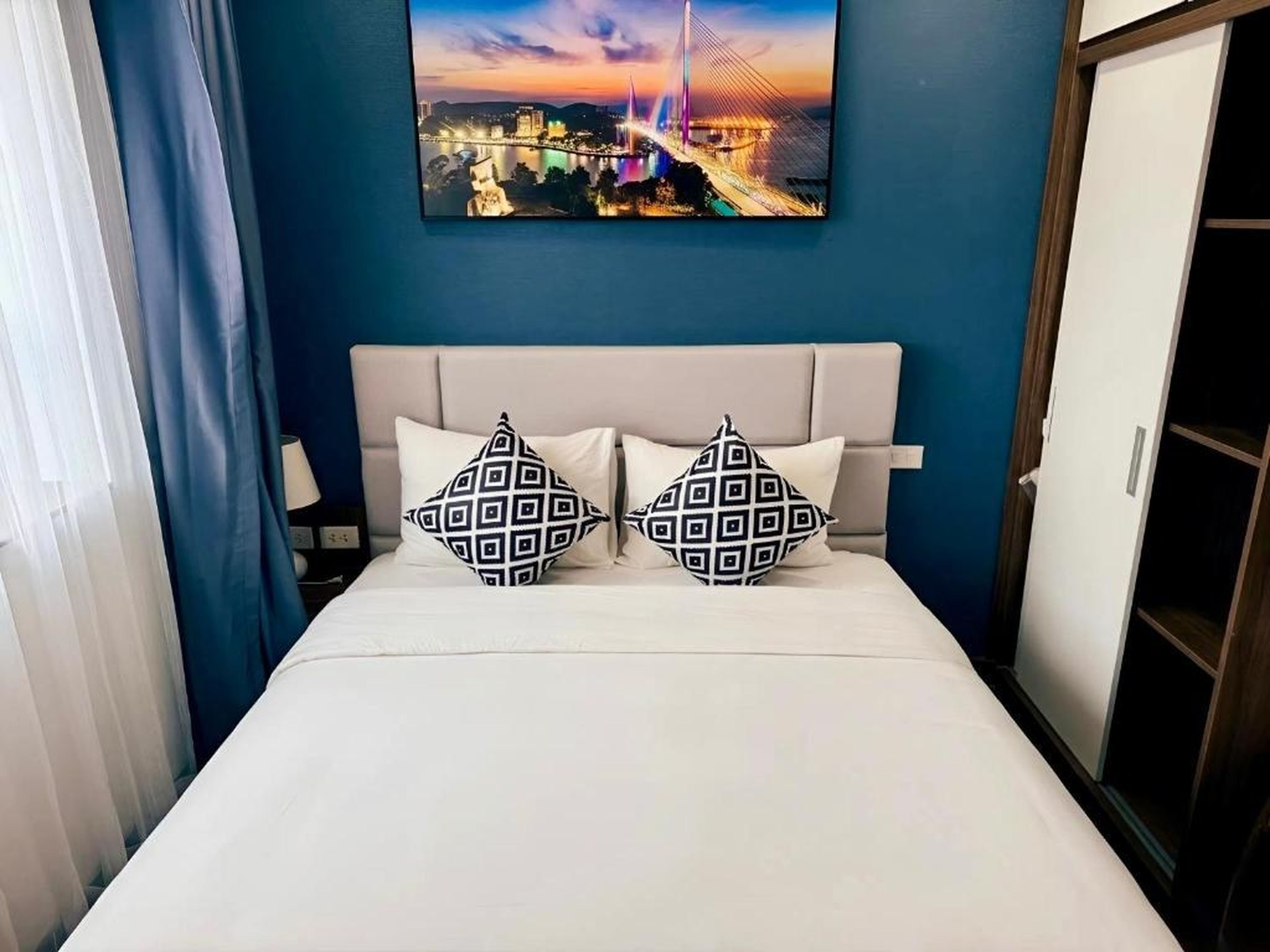 Spacious 2BR Apartment in Hon Gai Center, Ha Long - Hình 14