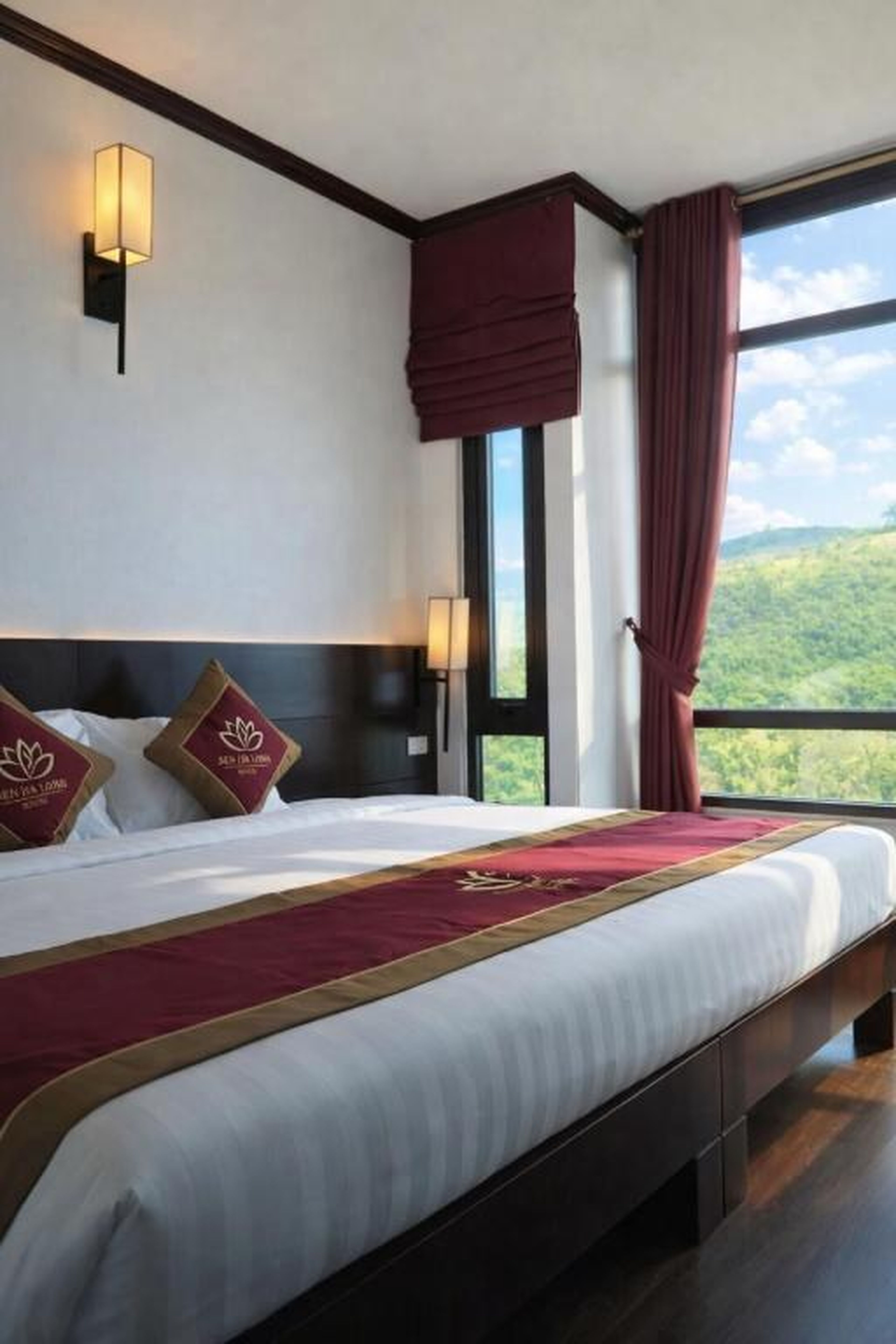 Sen Hotel Hạ Long - Hình 14