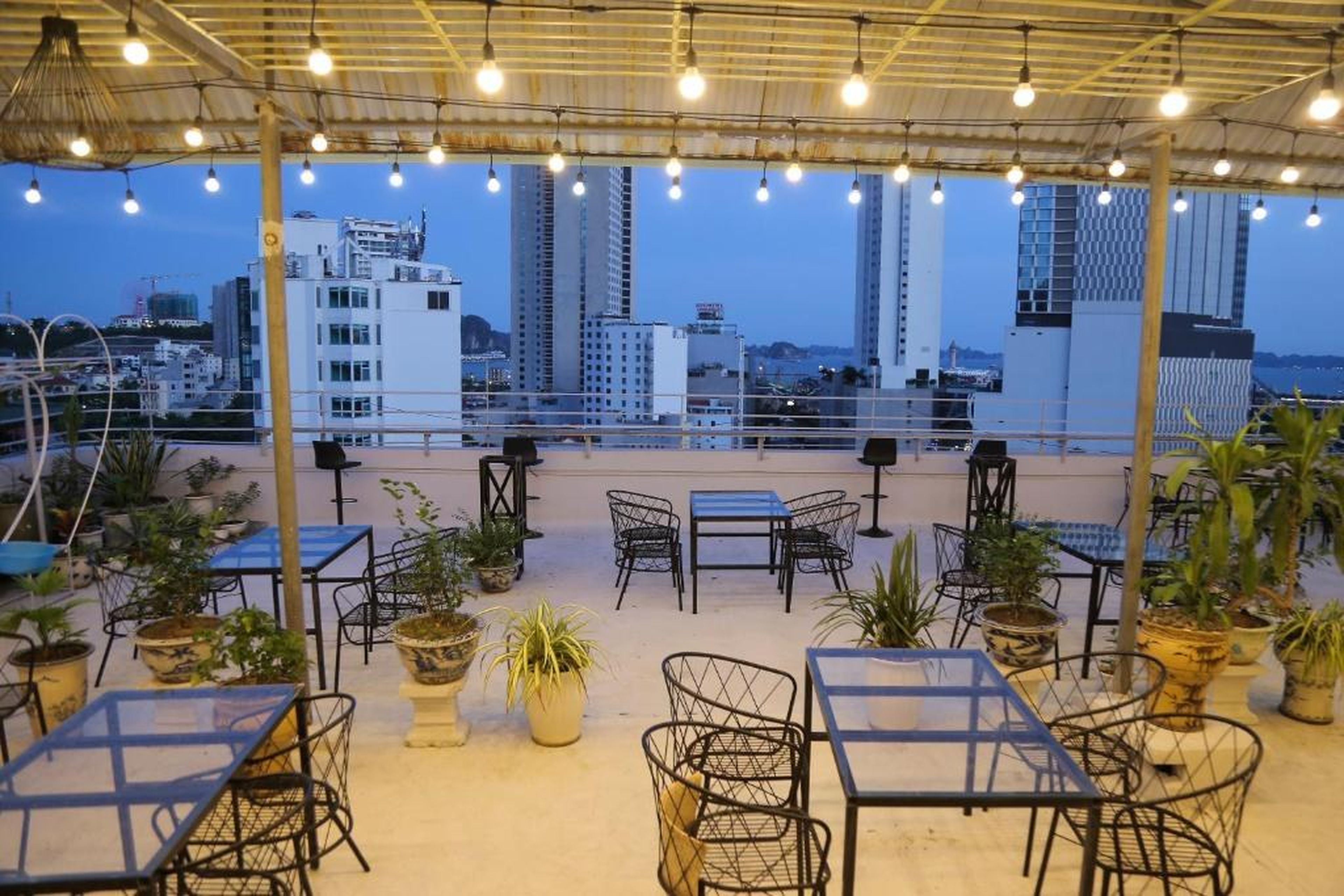 Retro Homestay Hạ Long - Hình 37