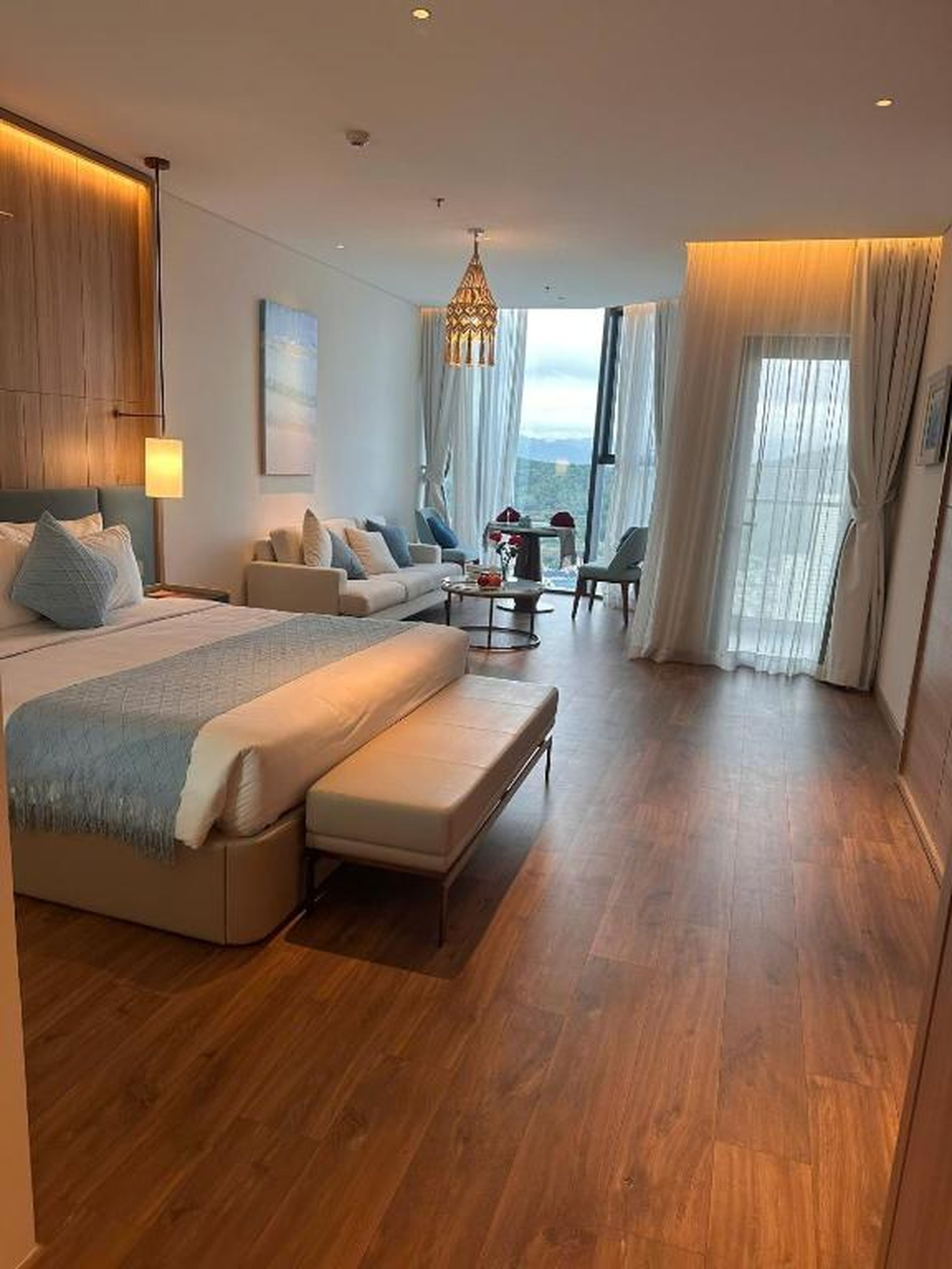 Elegant Apartment Alacarte Hạ Long - Hình 30