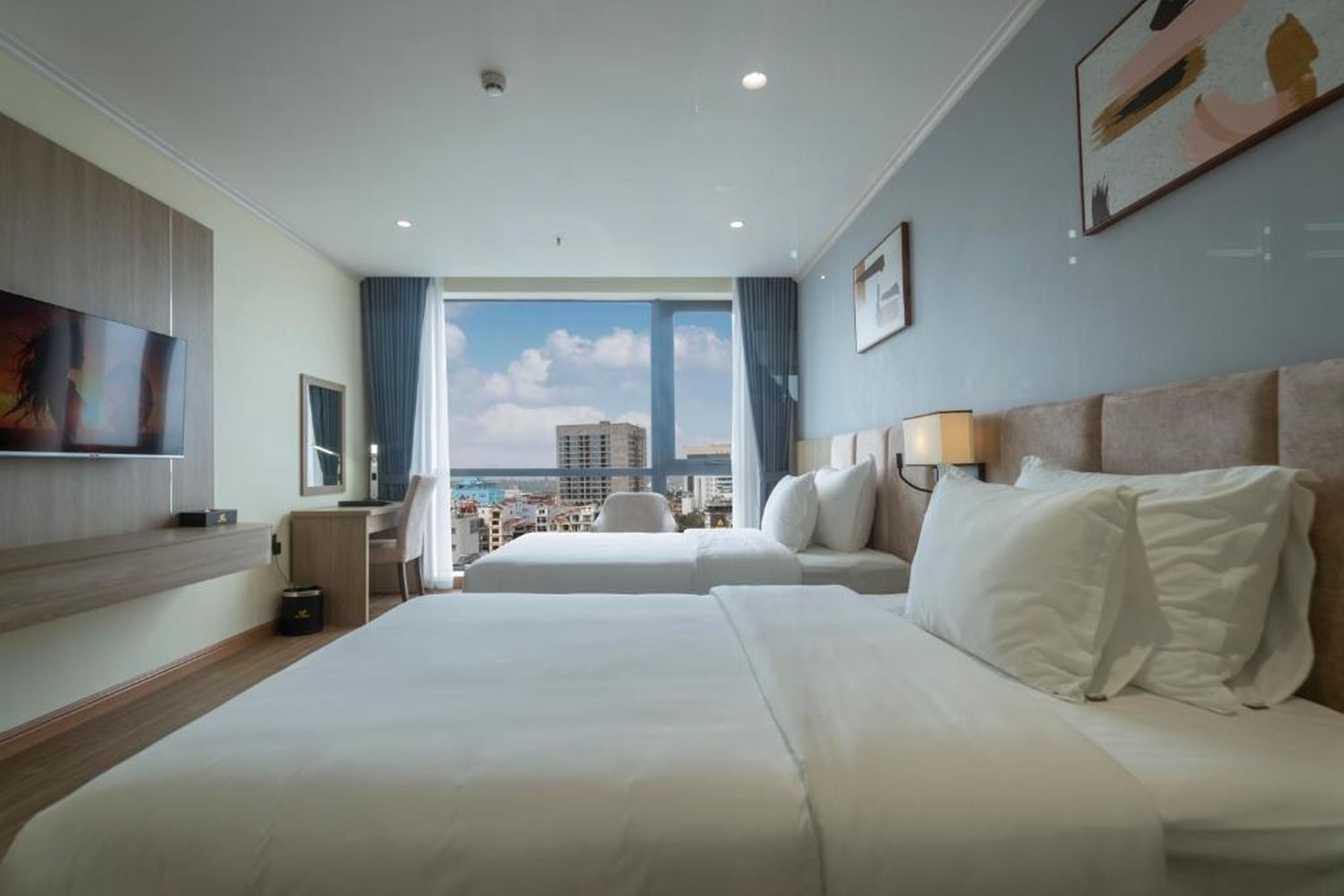 Hùng Vương Hotel - Stay 24h - Hình 23