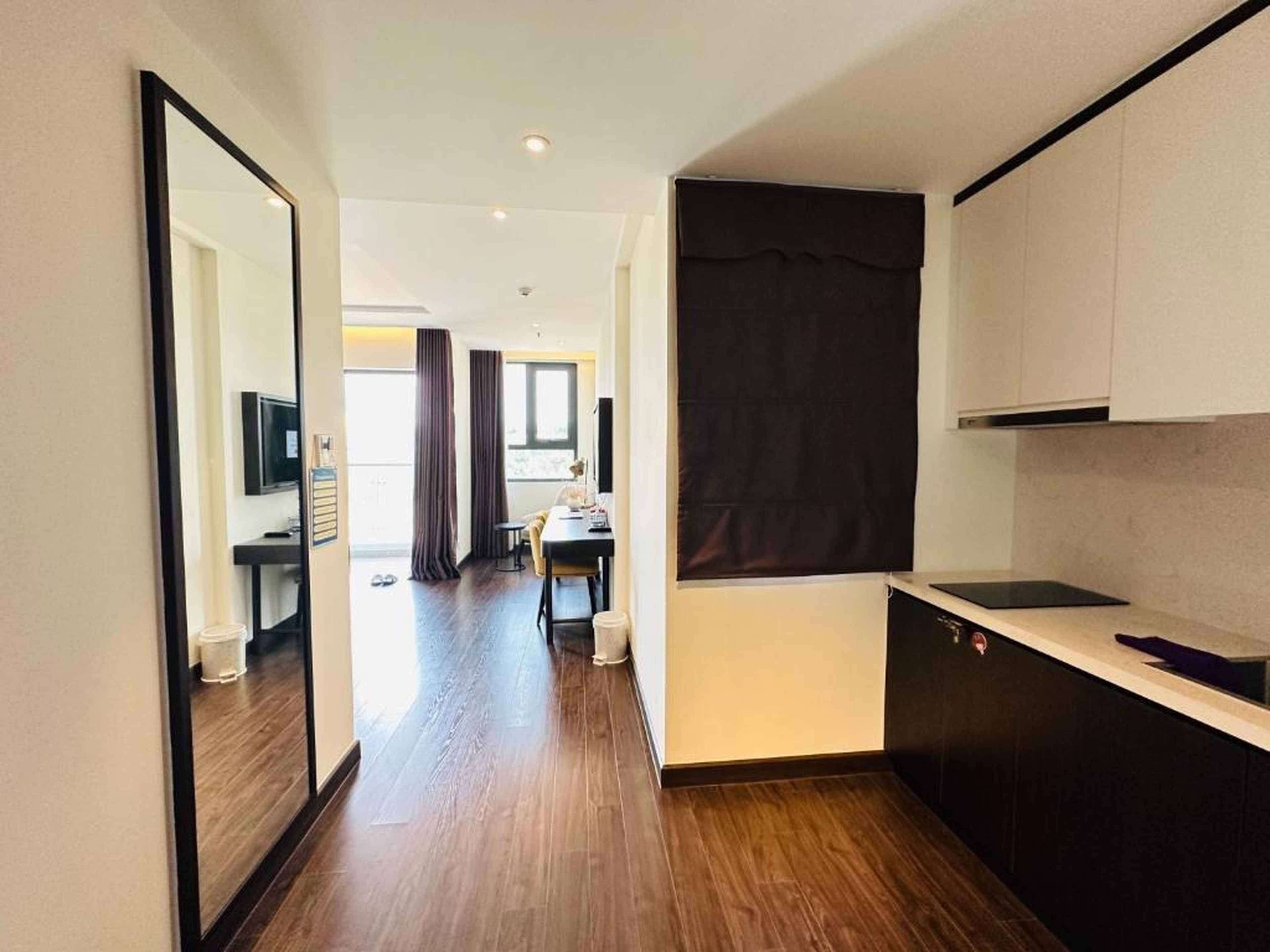 16 Apartment - Studio Sapphire Halong - Hình 13