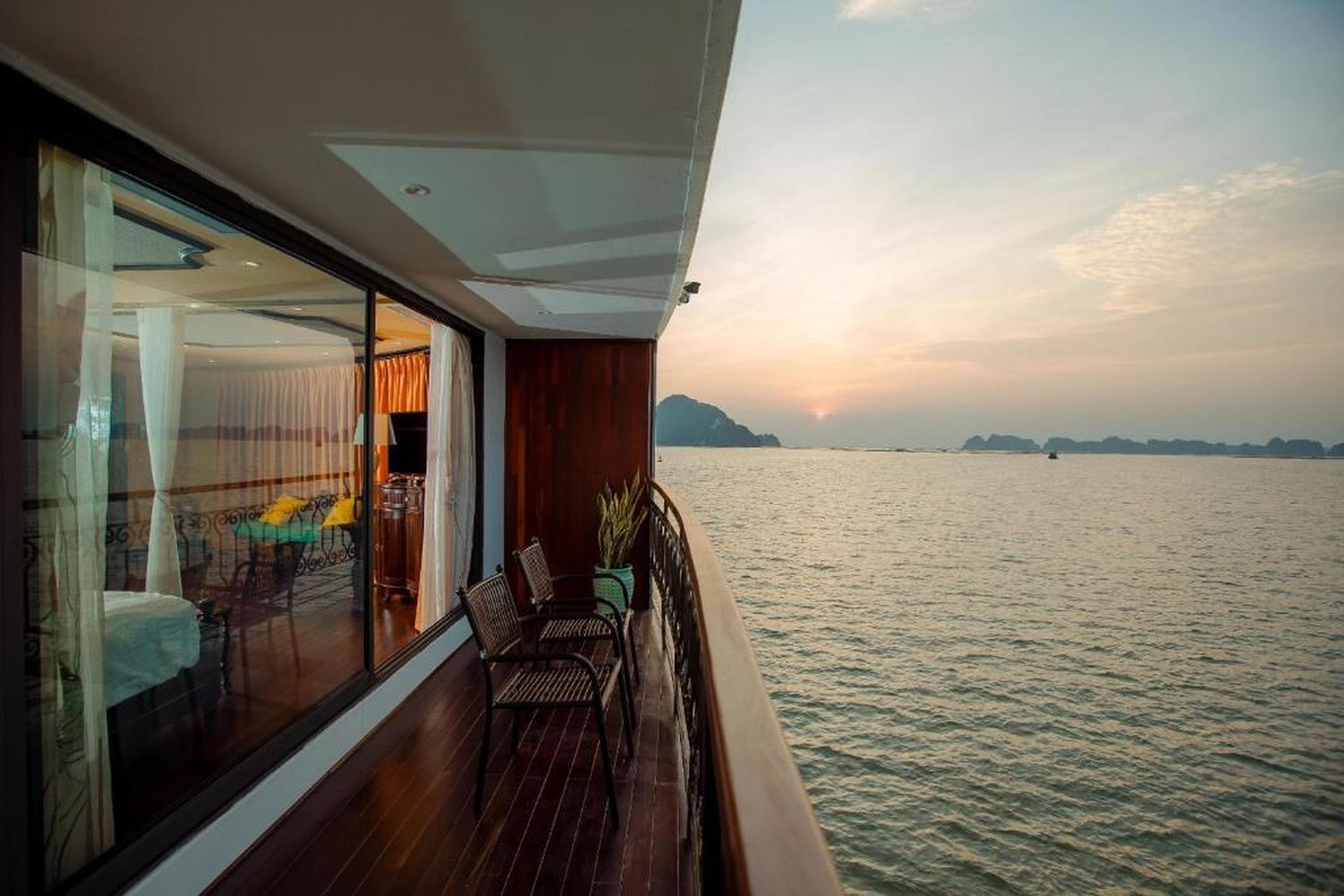 Indochine Premium Halong Bay - Hình 40