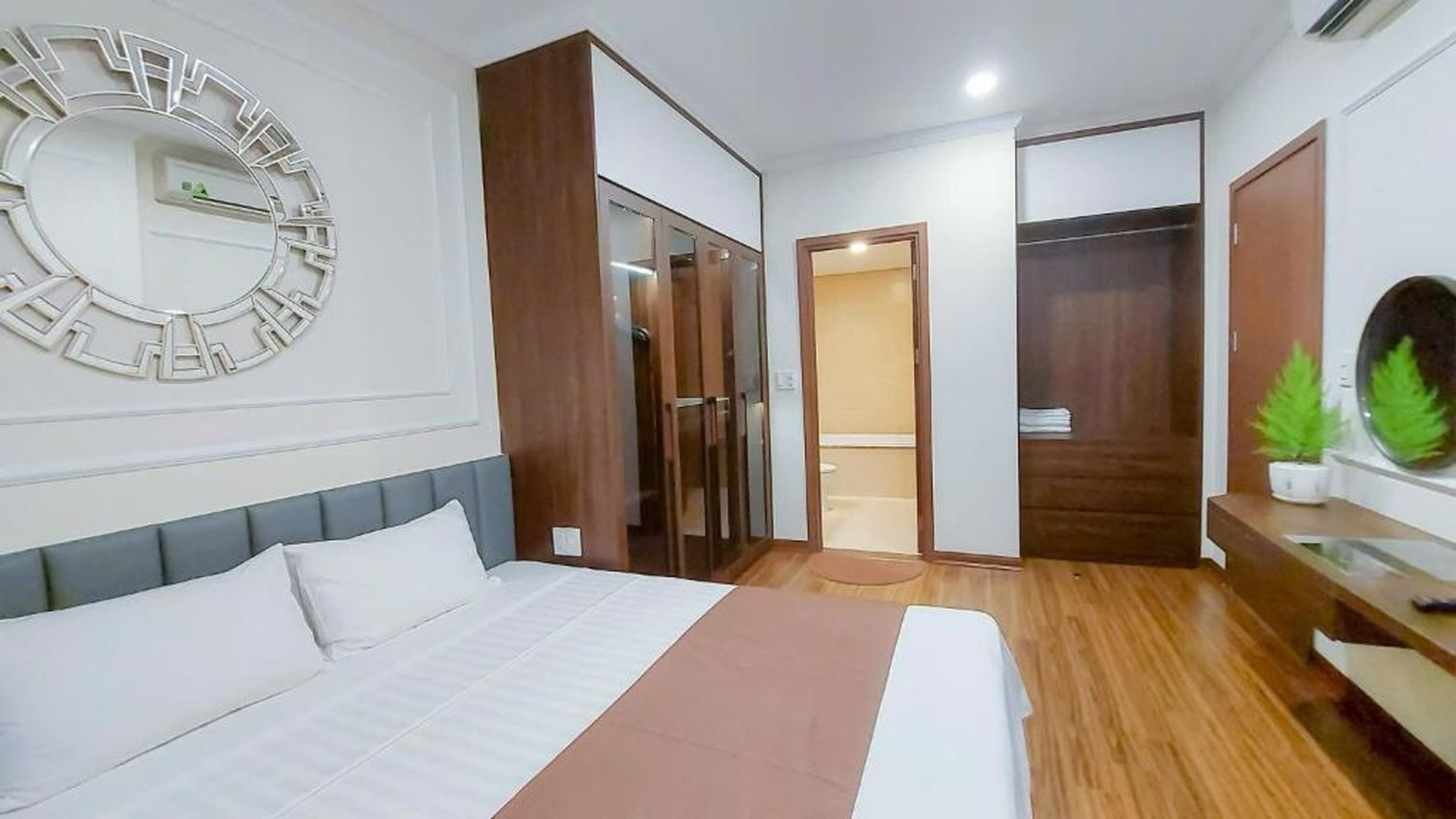 Luxury Sapphire Ha Long S1S2 - Hình 35