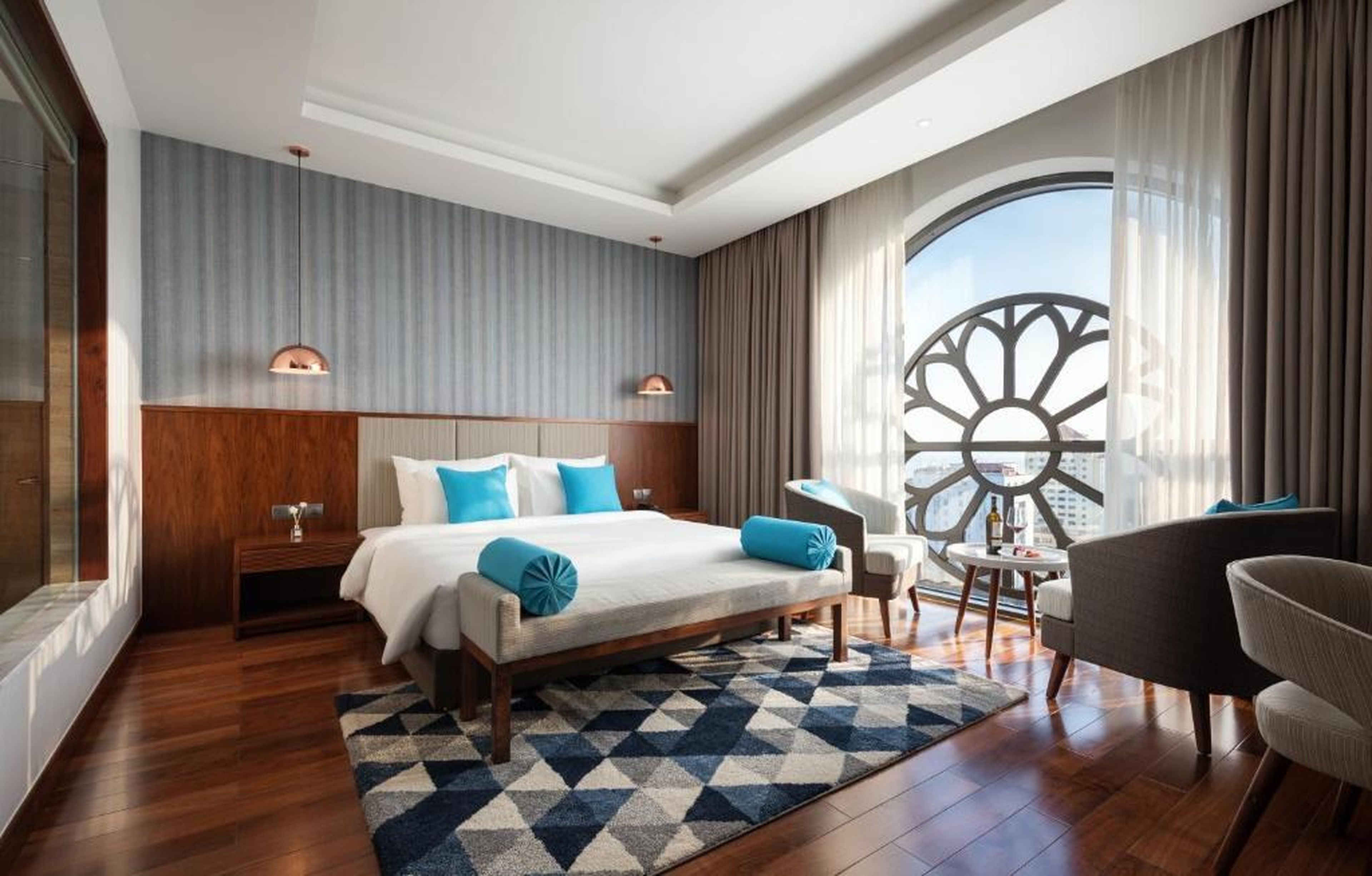 D'Lecia Ha Long Hotel - Hình 5