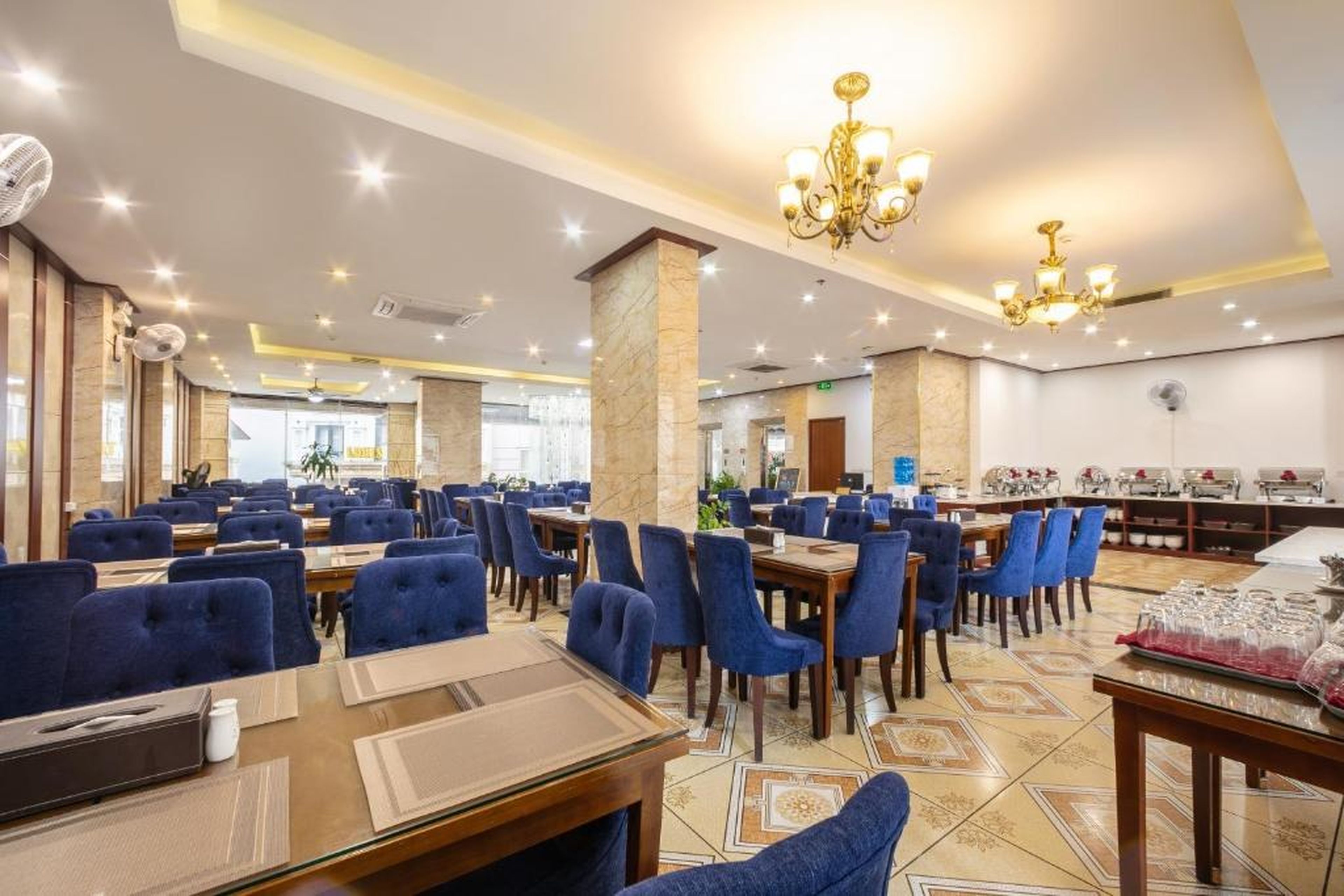 A25 Premium Hotel - Bãi Cháy Hạ Long - Hình 3