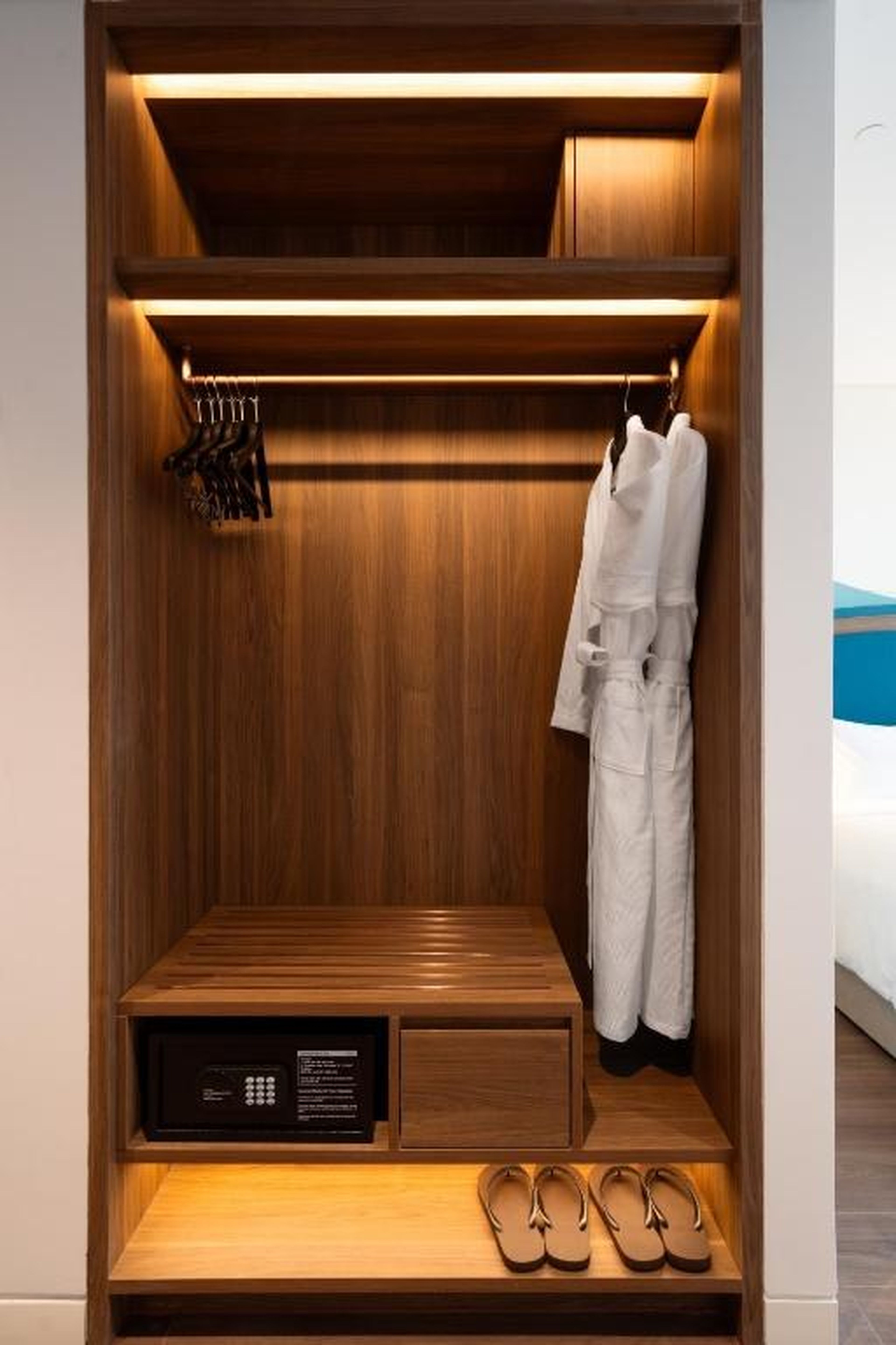 Wyndham Garden Sonasea Van Don - Hình 48