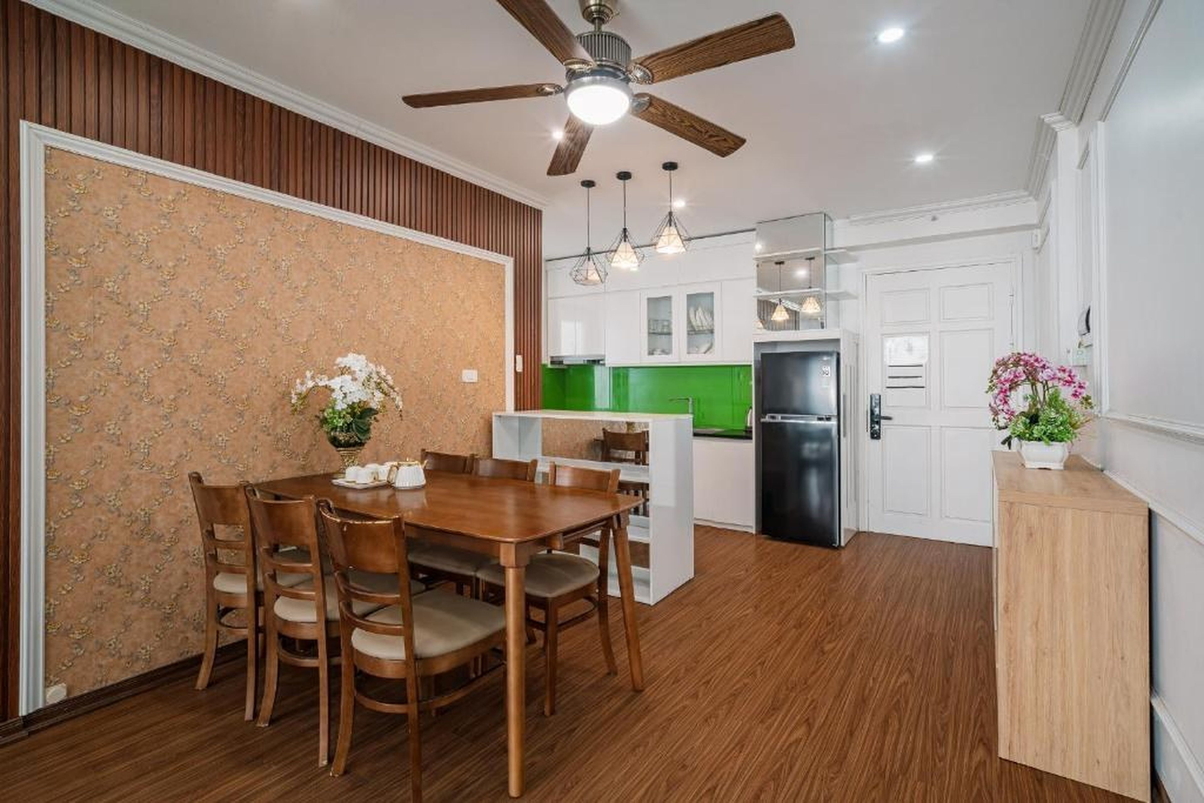 Three-bedroom house with sea view - Hình 20