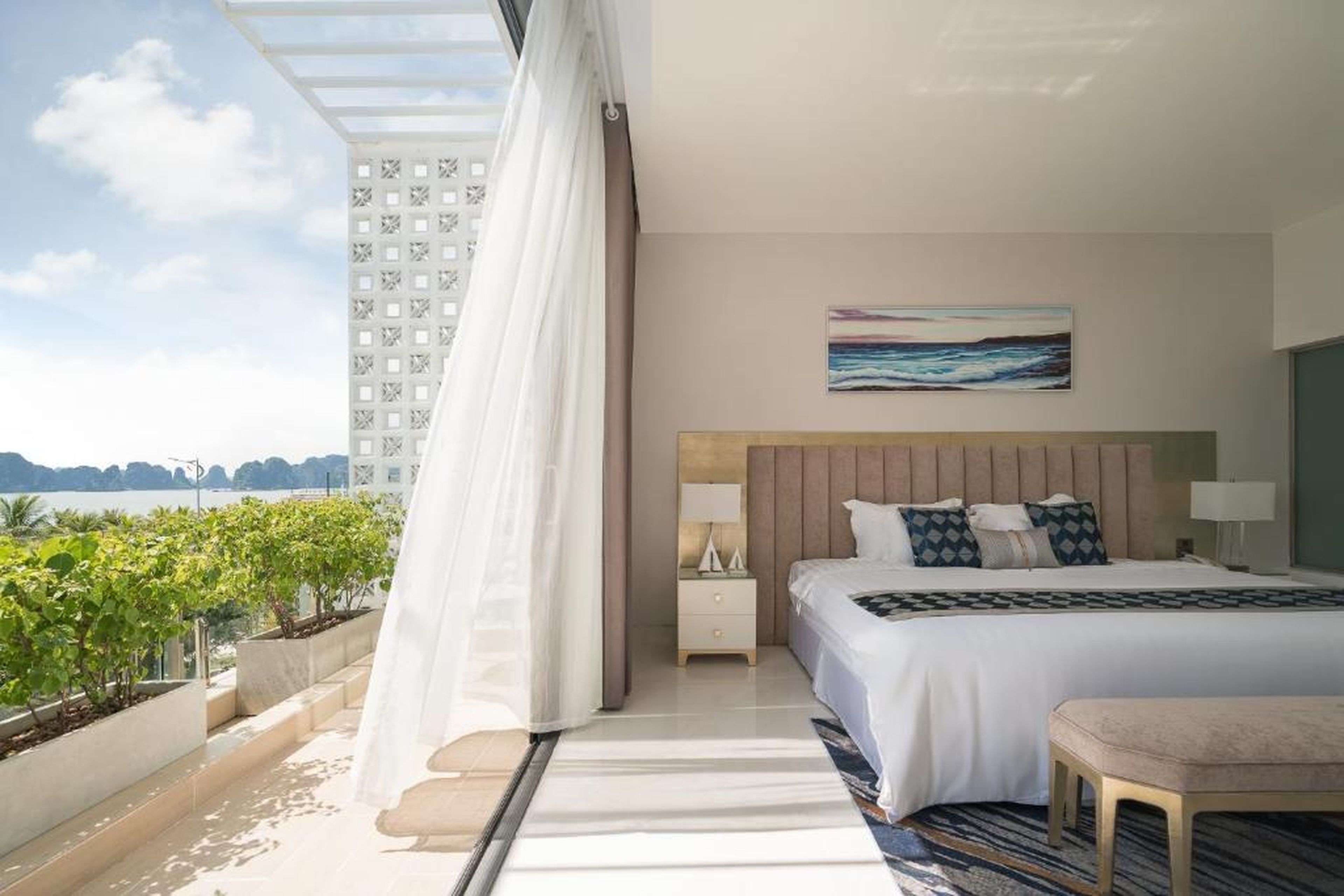Tahagi Villa Tuan Chau Ha Long by HOFs - Hình 24
