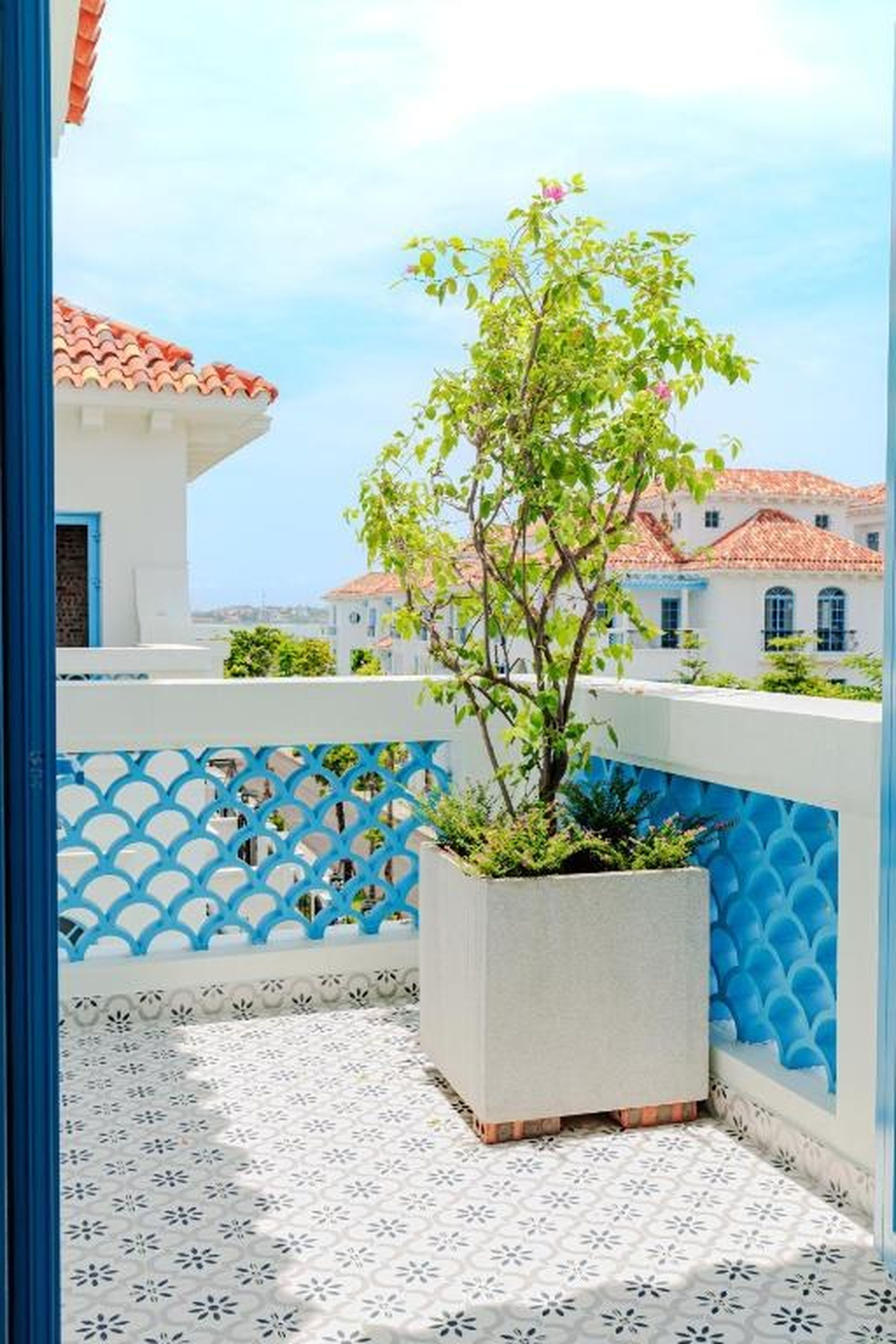 S Villa Ha Long - City Center, Near Beach - 6BR Private Villa with Pool, Jacuzzi, Sauna, Karaoke - Hình 34