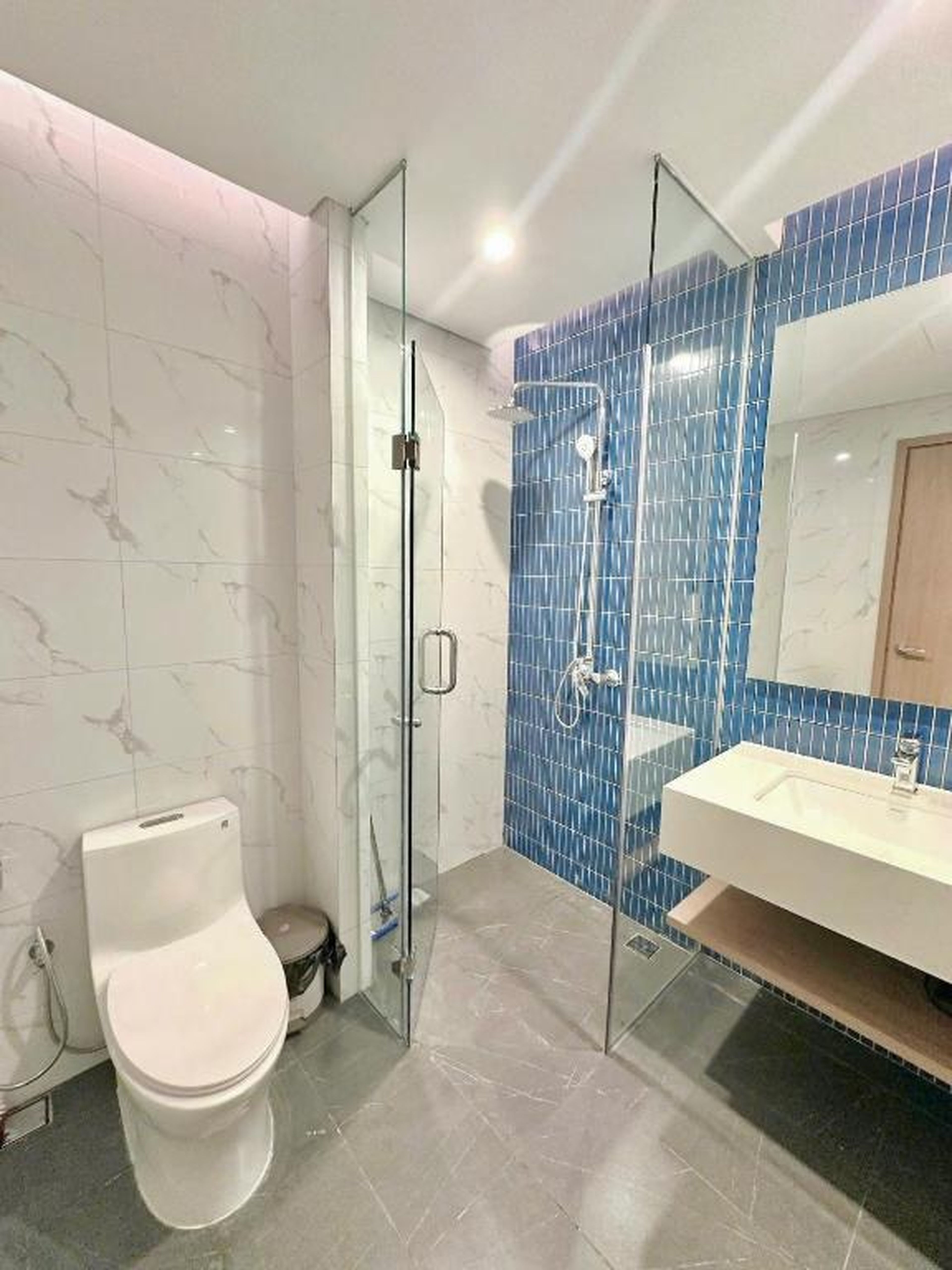 Asahi Luxstay - ICON40 Ha Long 2BR Luxury Apartment - Hình 2