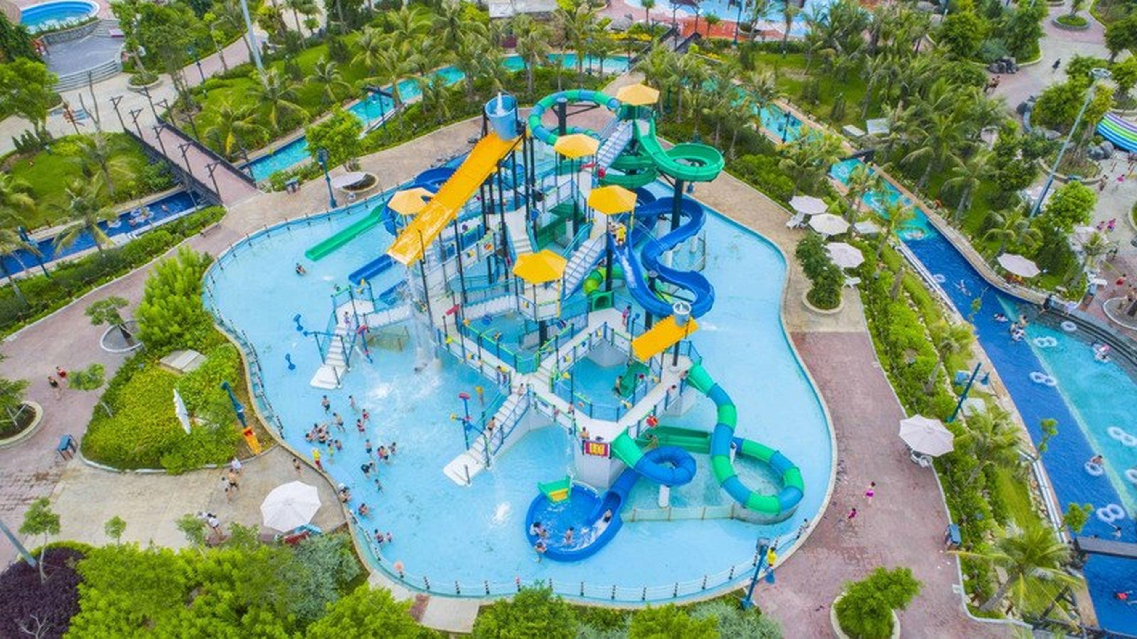 Công viên nước Hạ Long, không gian giải trí cực chất tại Sun World - Hình 6